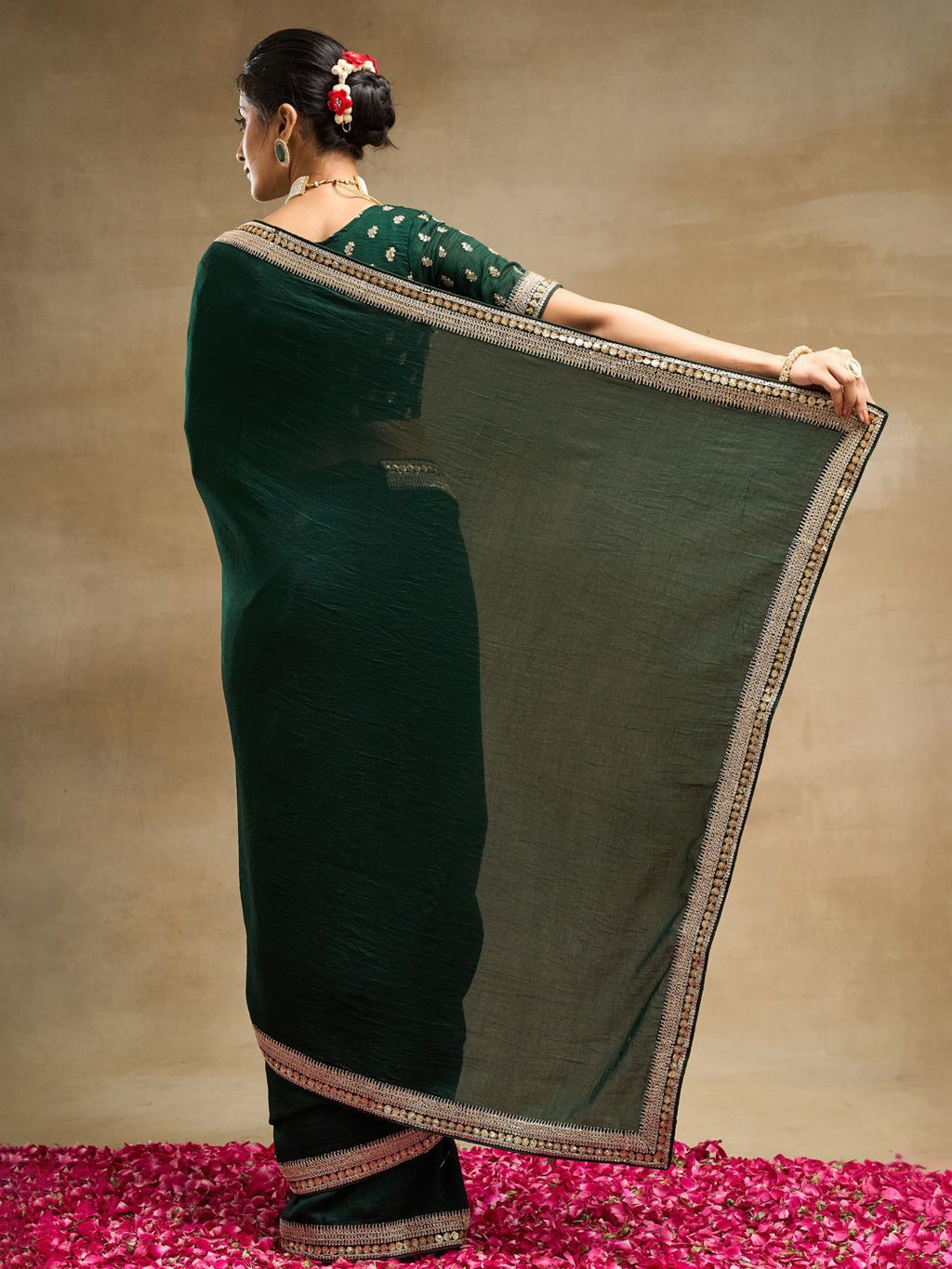 kasee Solid Embroidered Pure Silk Saree - Distacart
