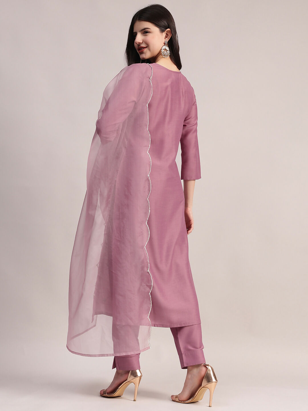 Aavyora Women Lavender Embroidered Chinon Kurta with Straight Pants & Organza Dupatta Set