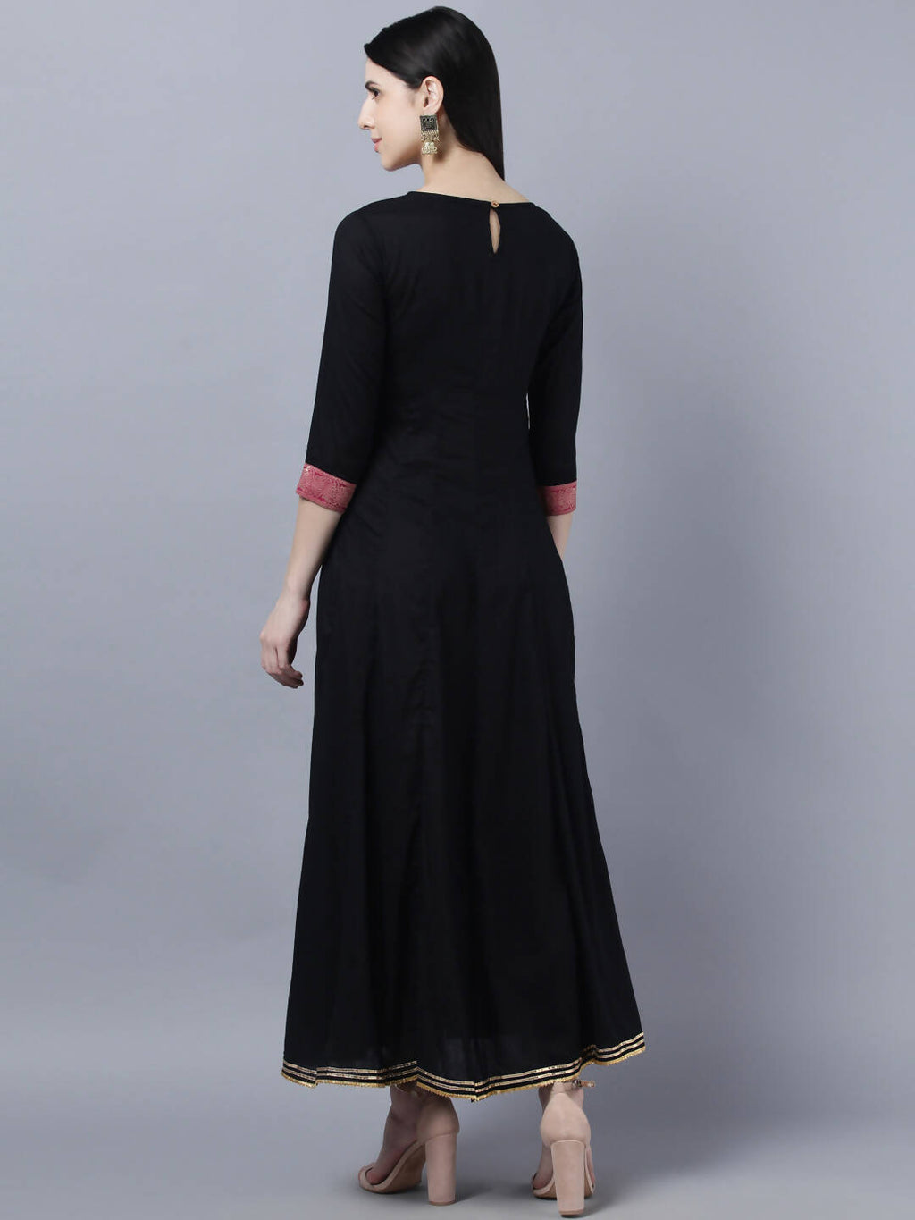 Myshka Women Black Peach-Coloured Colourblocked Cotton Anarkali Kurta - Distacart