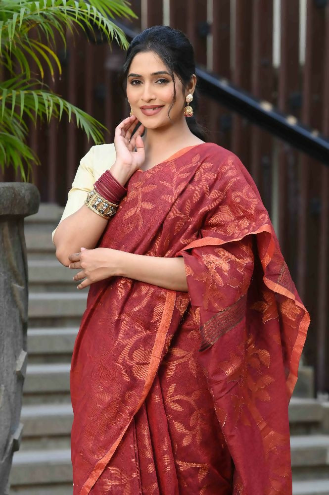 Beatitude Red Cotton Floral Jamdani Saree
