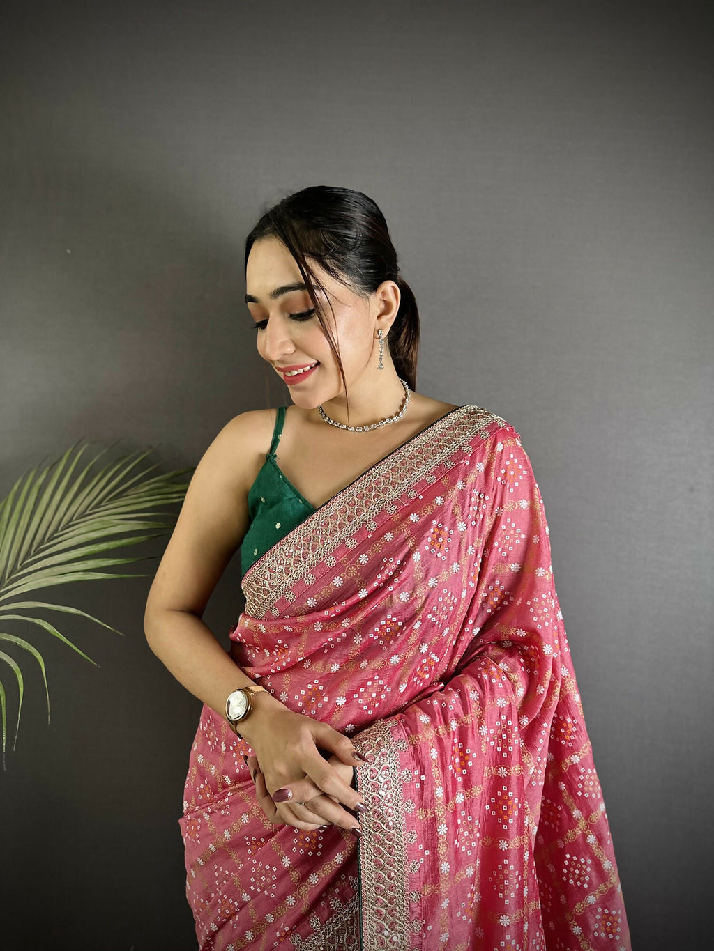 Joban Fashion Dusty Pink Bandhej Bandhani Vichitra Silk Bandhani Prints Saree - Distacart