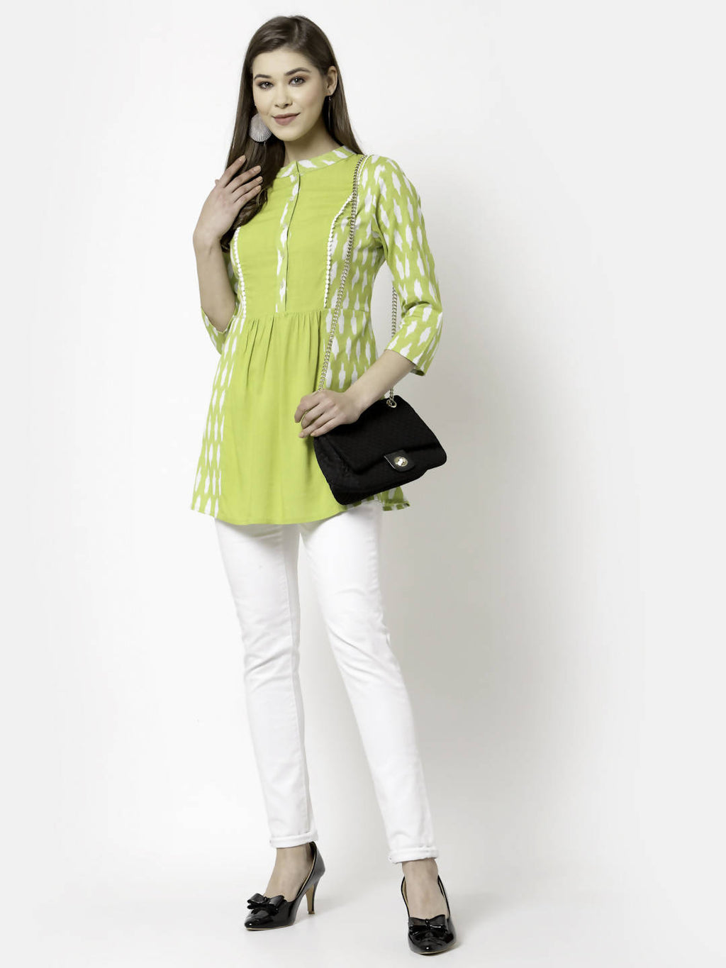 Myshka Women Green Pure Cotton Printed 3/4 Sleeve Round Casual Tunic