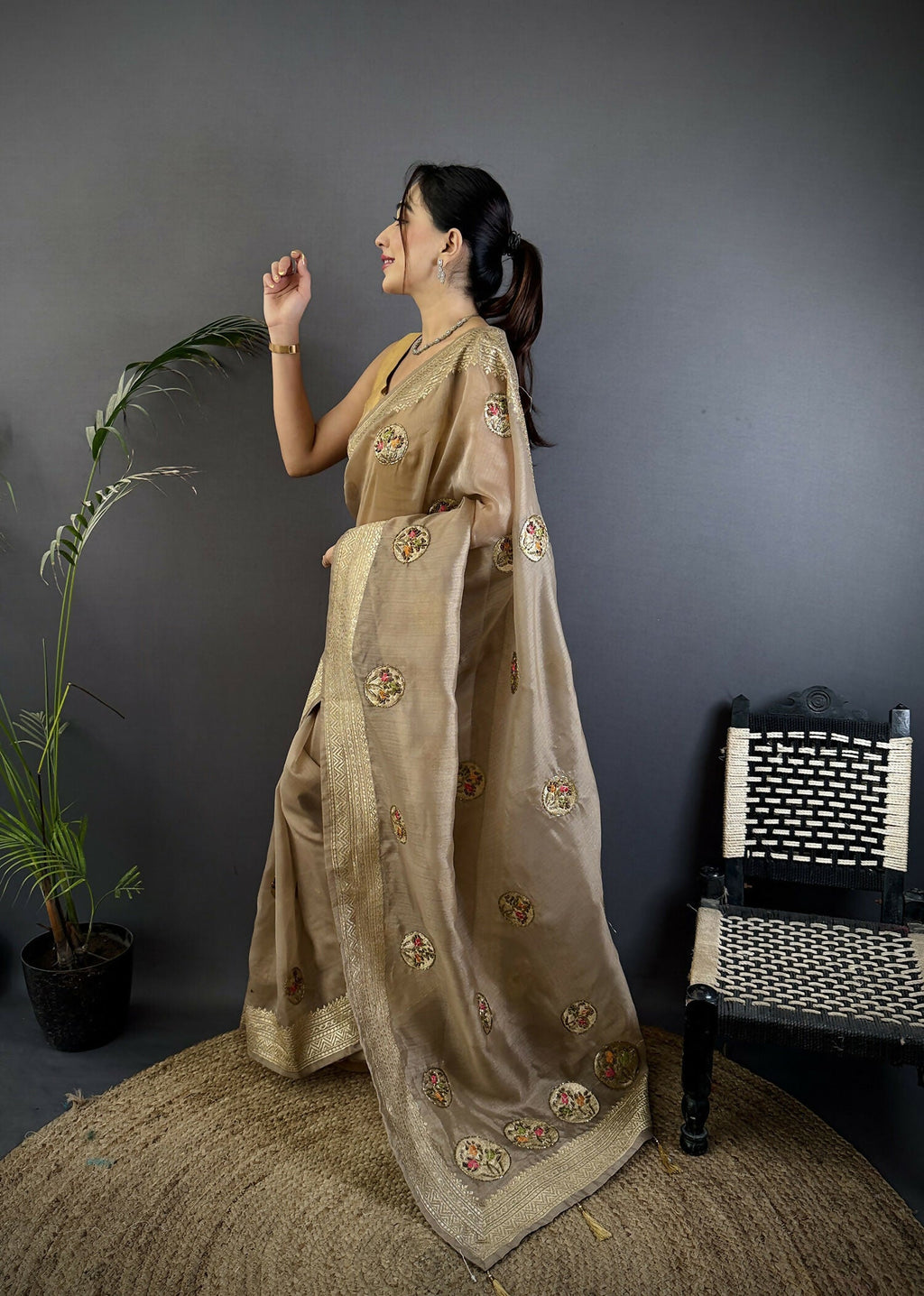 Joban Fashion Mud Brown Handloom Banarasi Organza Silk Khatali Butta Work Saree - Distacart