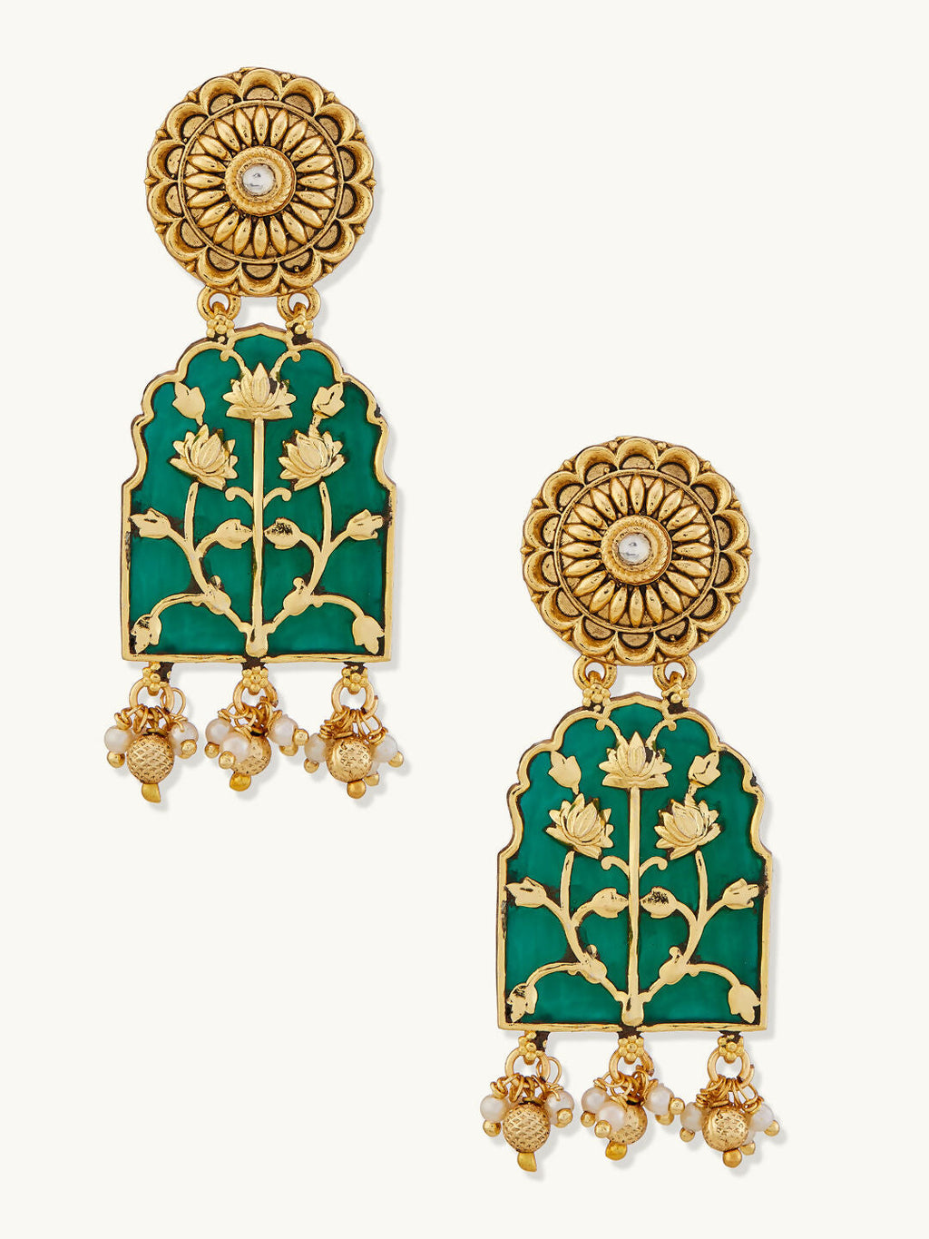 Nuyug 22K Gold-Plated Pearl Beaded Strings Green Enamel Pendant with Floral Motifs Necklace Set