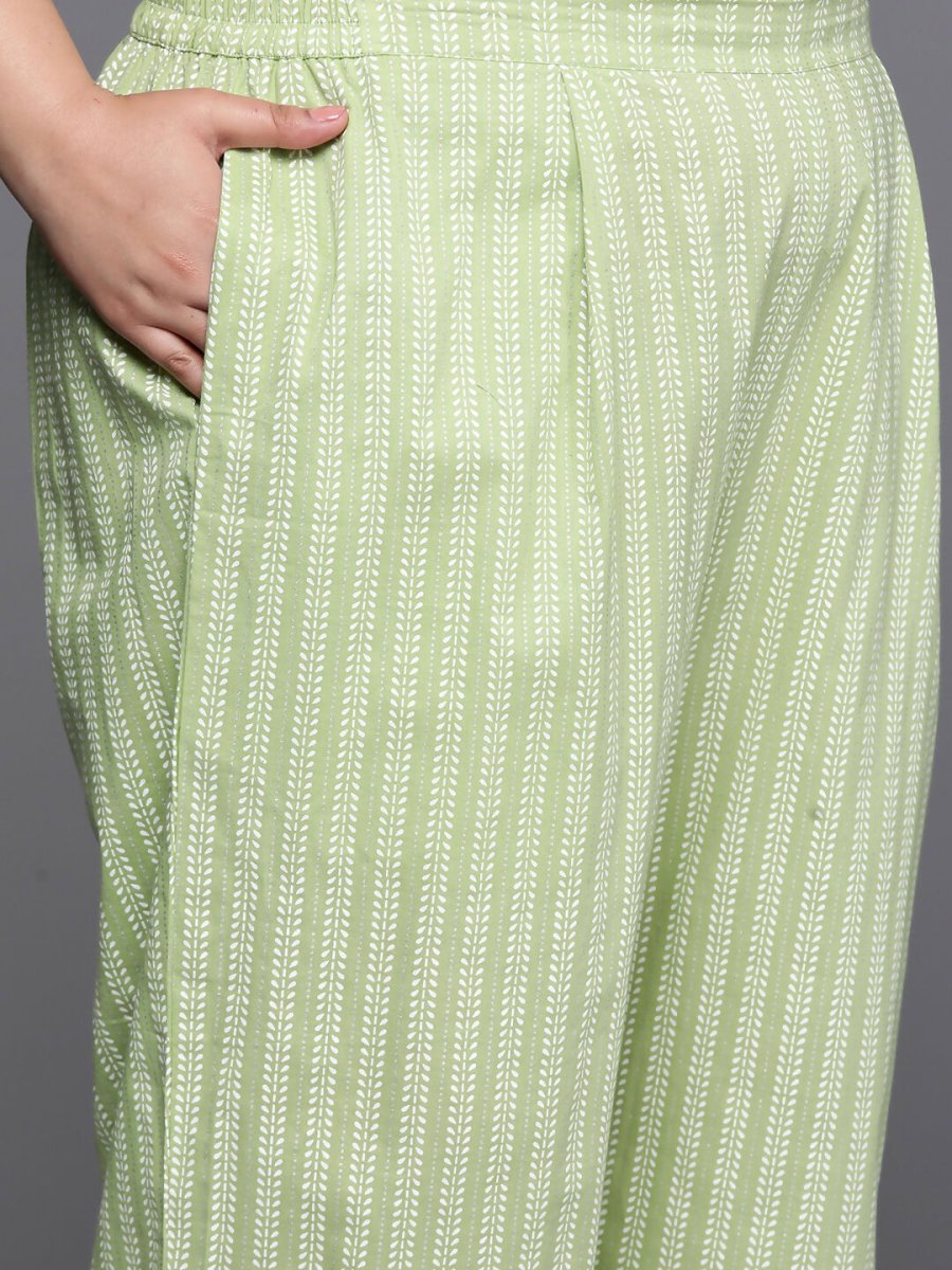 Ahalyaa Women's Traditional wear Kurta Set - Green