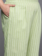 Ahalyaa Women's Traditional wear Kurta Set - Green