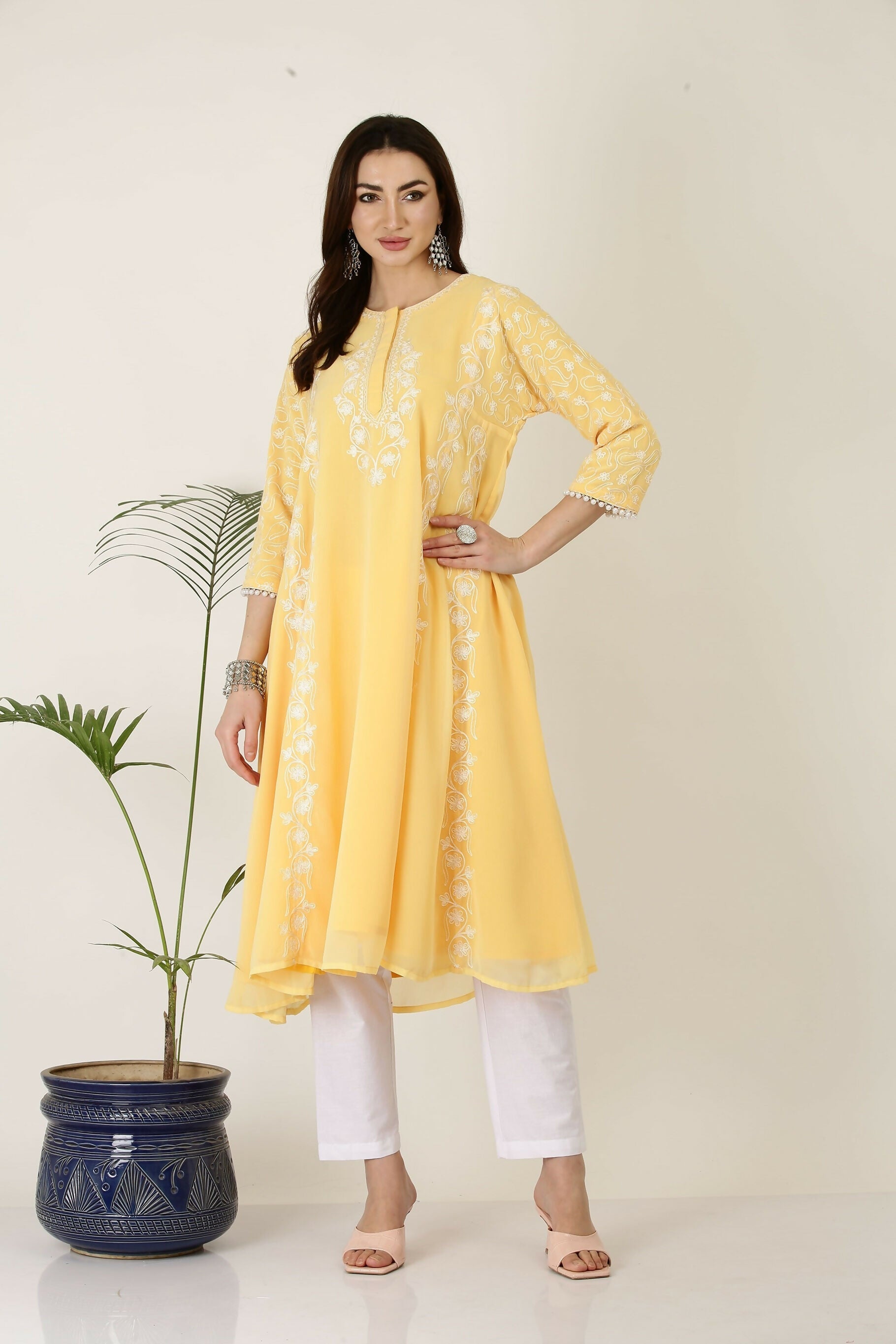 Joban Fashion Yellow&White Georgette Kurta Set - Distacart