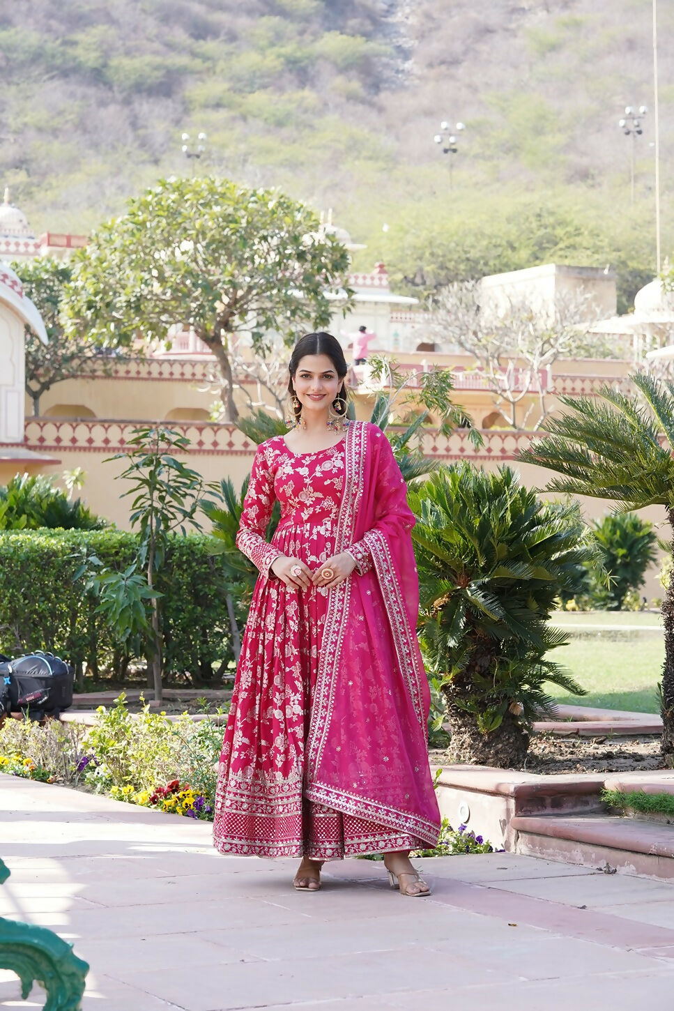 Joban Fashion Pink Viscose Jacquard Sequence Embroidery Work Kurta Set - Distacart