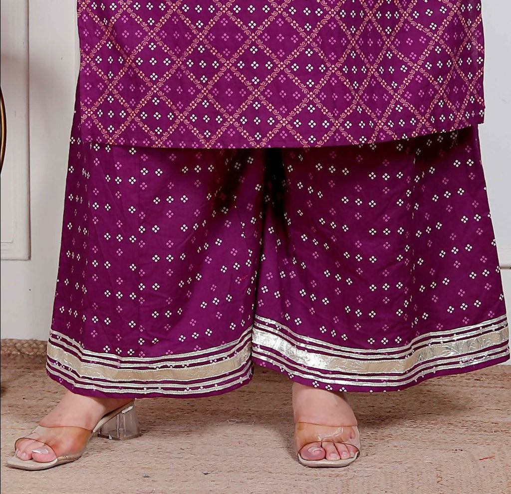 Miravan Plus Size Magenta Embroidered Cotton Kurta With Palazzo And Dupatta - Distacart