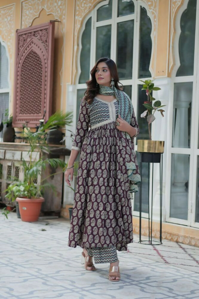 Vastranavya Wine Pure Cotton Printed Top with Pant & Dupatta Set