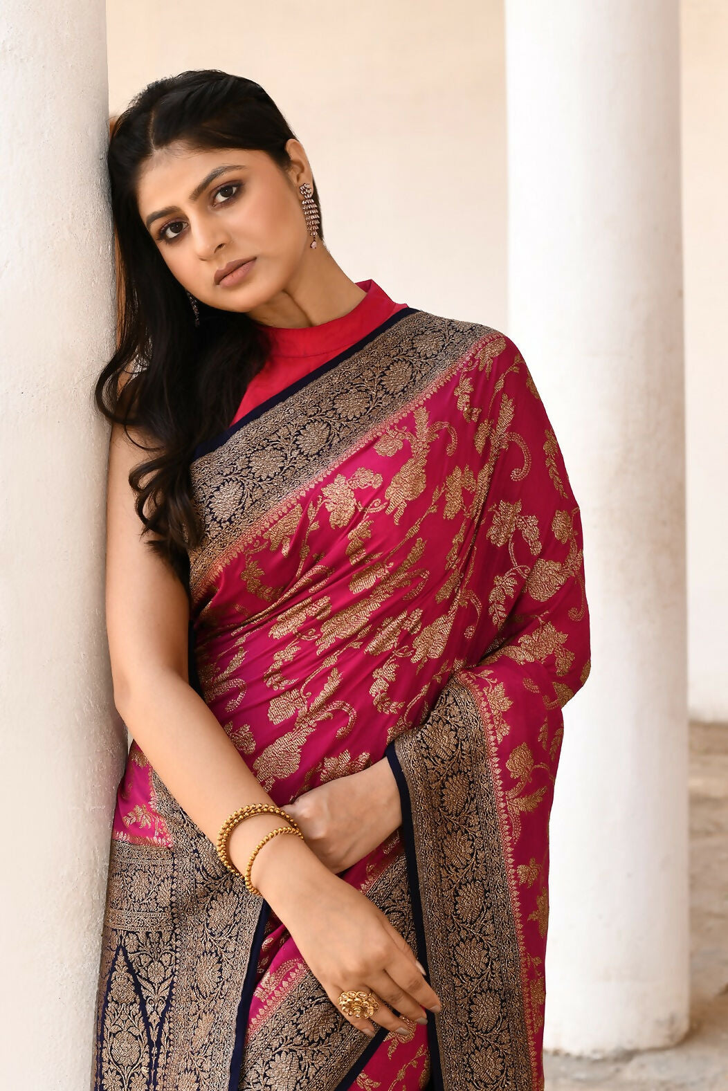 Joban Fashion Hot Pink Crepe Chiffon Pure Handloom Banarasi Silk Saree