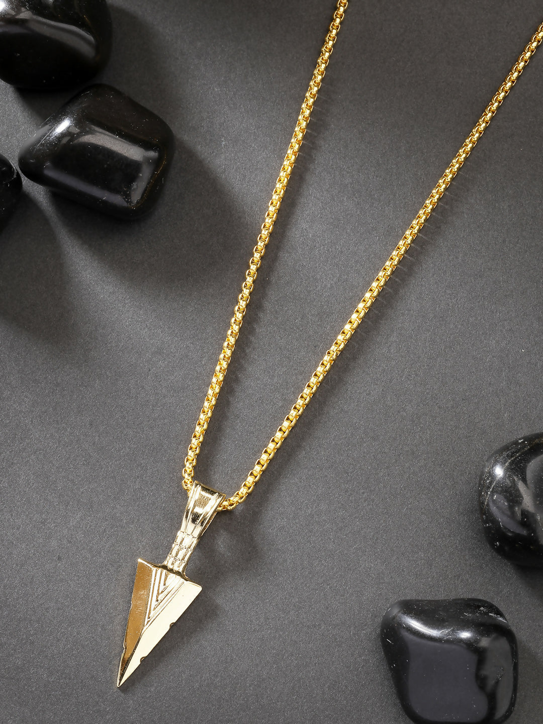 NVR Men's Gold-Polished Arrow-Shaped Pendant With Chain
