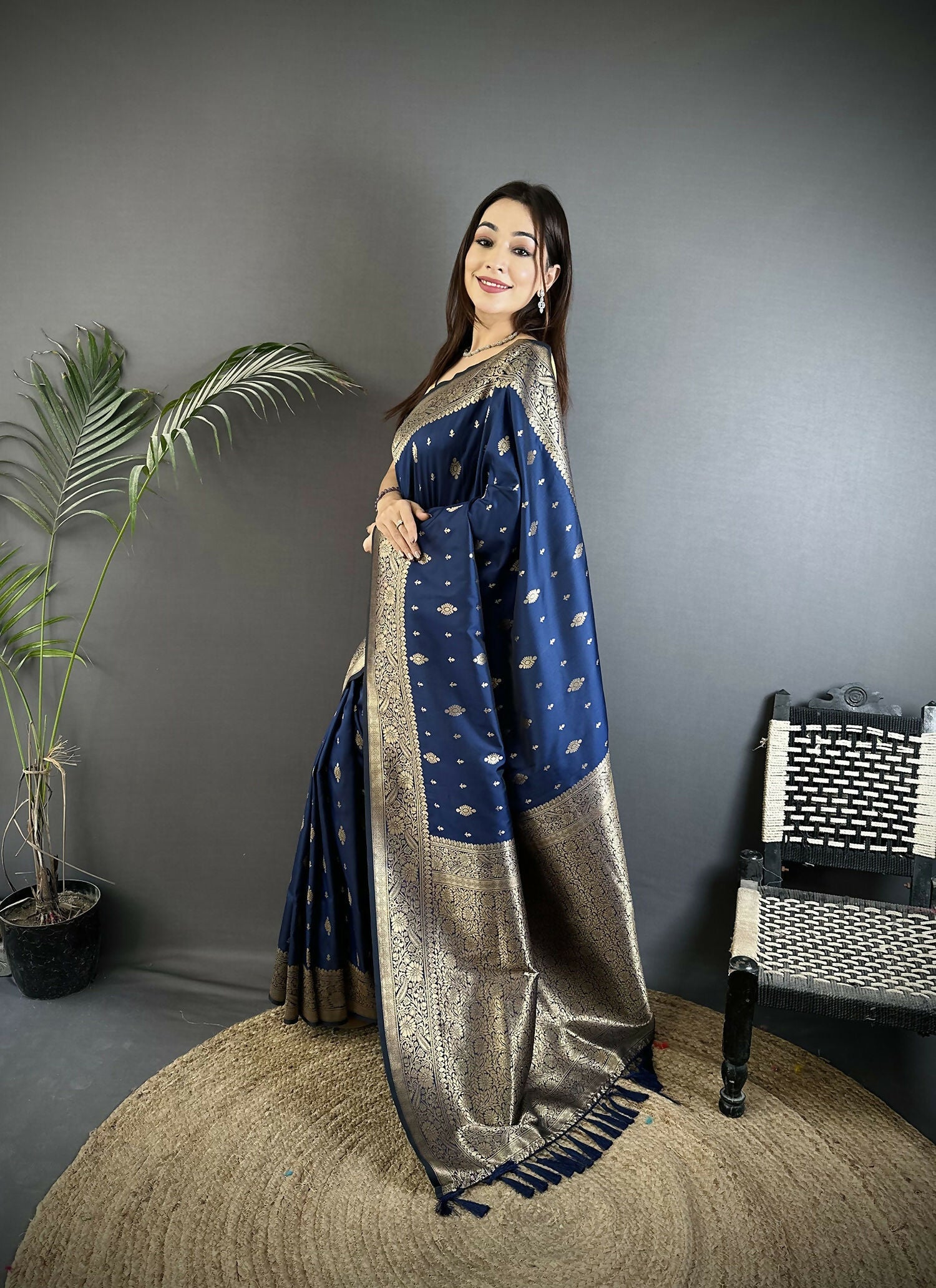 Joban Fashion Navy Blue Zari Weaving Motif Lichi Silk Banarasi Silk Saree - Distacart