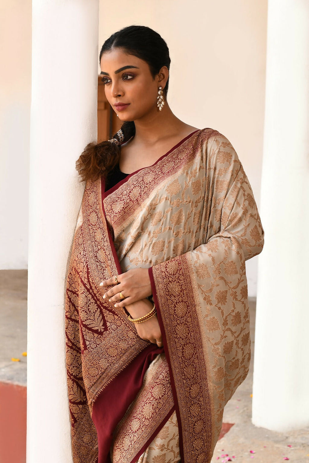 Joban Fashion Crème Crepe Chiffon Pure Handloom Banarasi Silk Saree