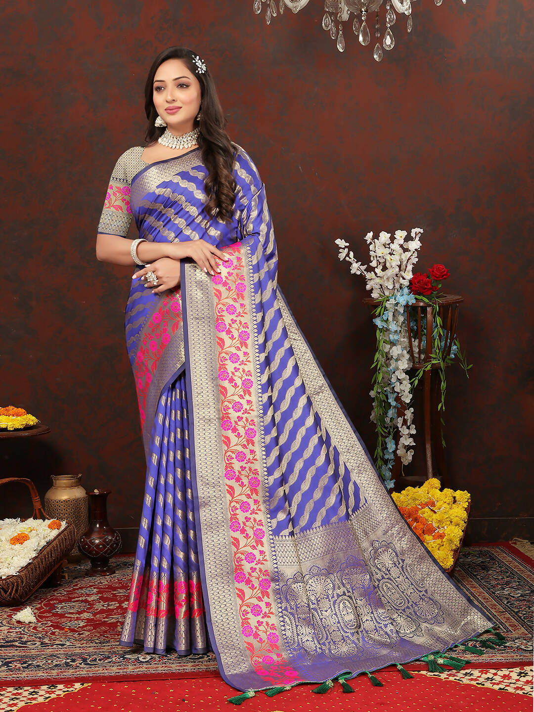 Lorenvalley Fashion Purple Soft Silk Woven Design with Zari Weaving Leheriya Design Saree