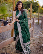 DEIANA'S Beautiful Designer Golden zari Soft Lichi Silk Saree - Green