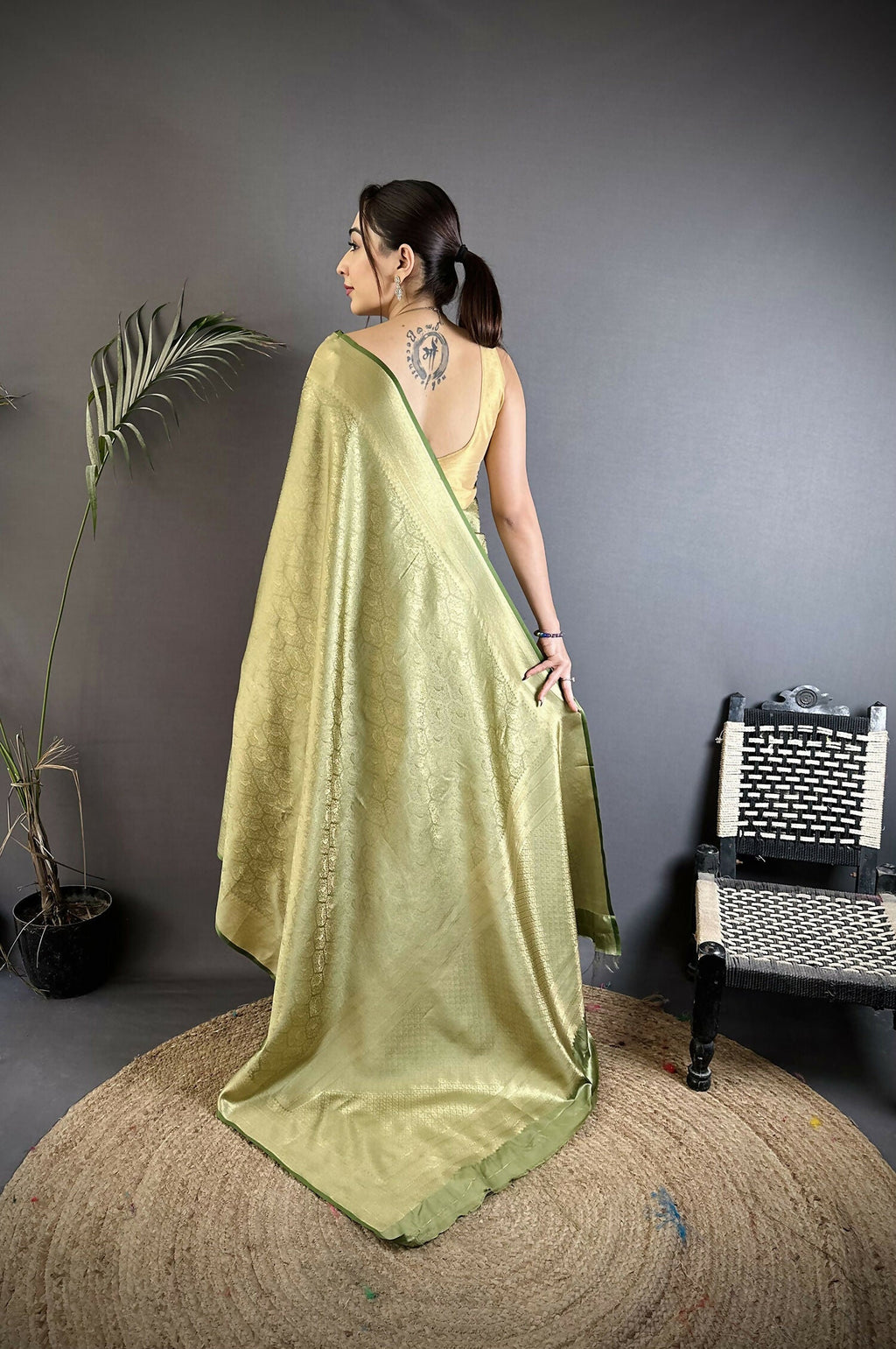 Joban Fashion Dusty Green Paisley & Floral Soft Satin Silk Banarasi Silk Saree - Distacart