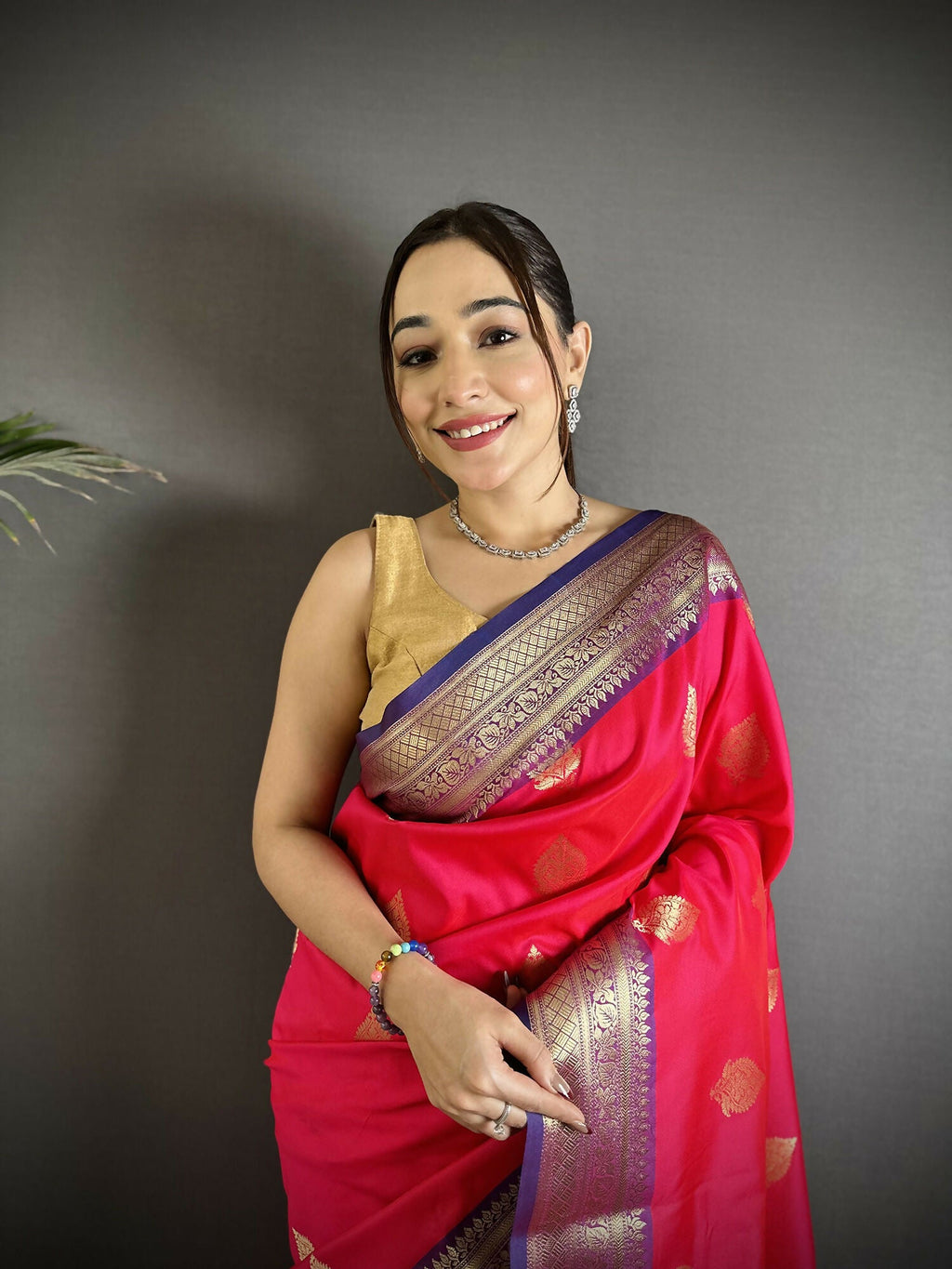 Joban Fashion Pink Intricate Zari Weaving Soft Silk Banarasi Saree - Distacart
