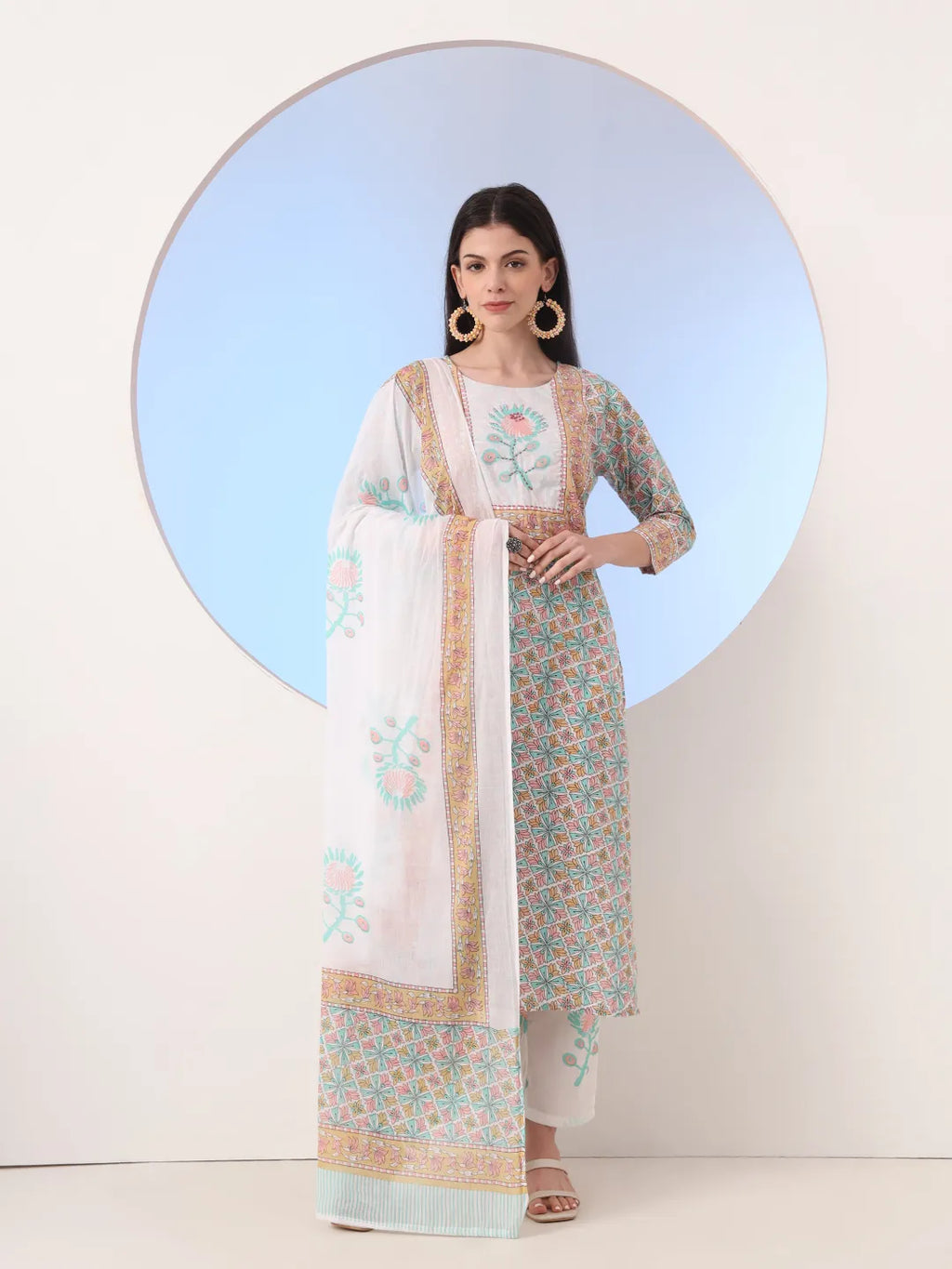 Yufta White And Blue Cotton Straight Kurta Pant Dupatta Set