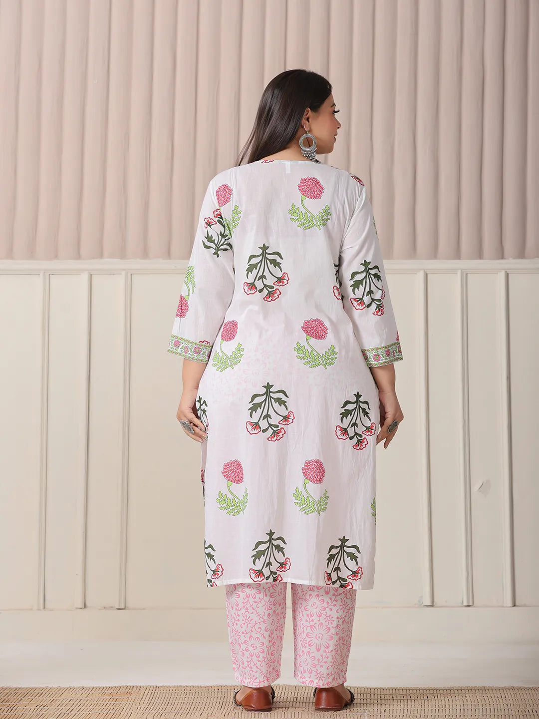 Yufta White Floral Print Cotton Show Button On Yoke Plus Size Kurta Set With Pant & Dupatta