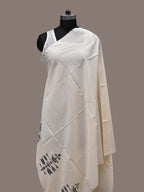 White Khadi Cotton Handloom Dupatta with Dhakai Design - Global Threads