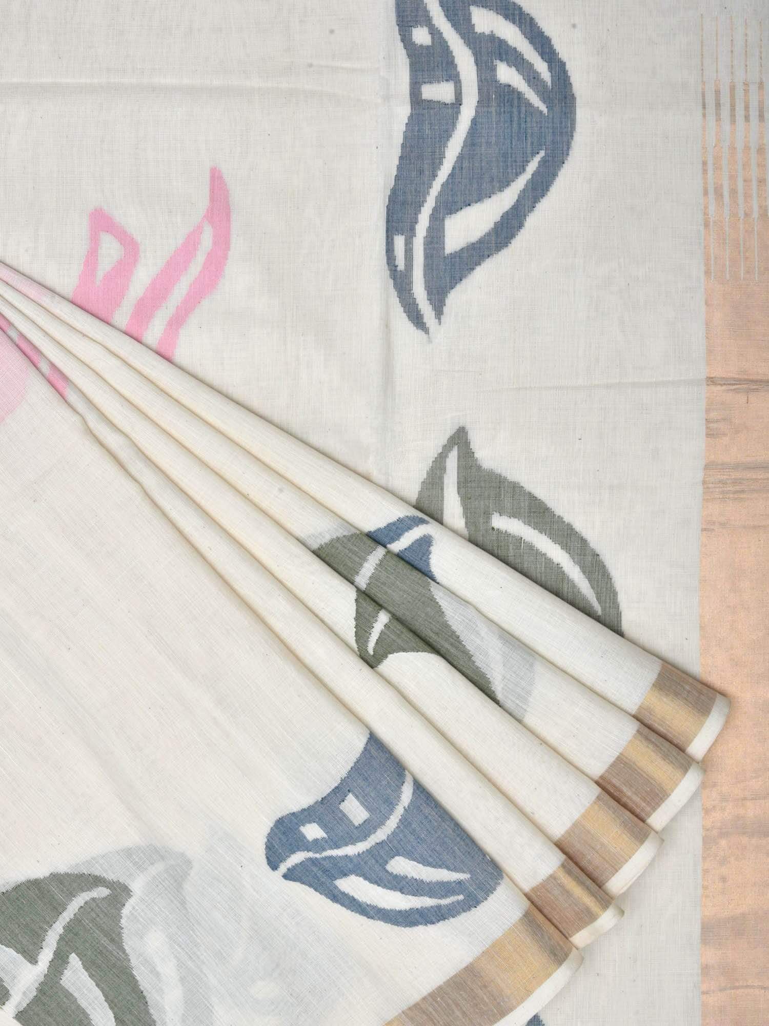 White Khadi Cotton Handloom Saree with Pallu Design - Global Threads
