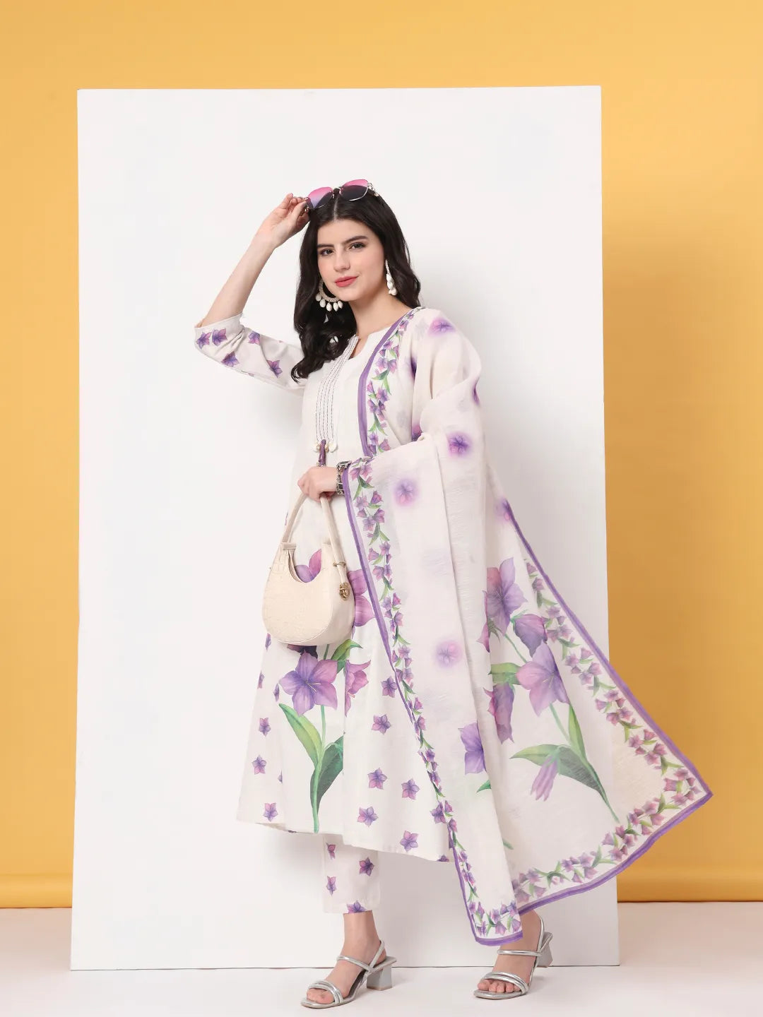 Yufta White Linen Cotton A Line Kurta Dupatta Pant Set