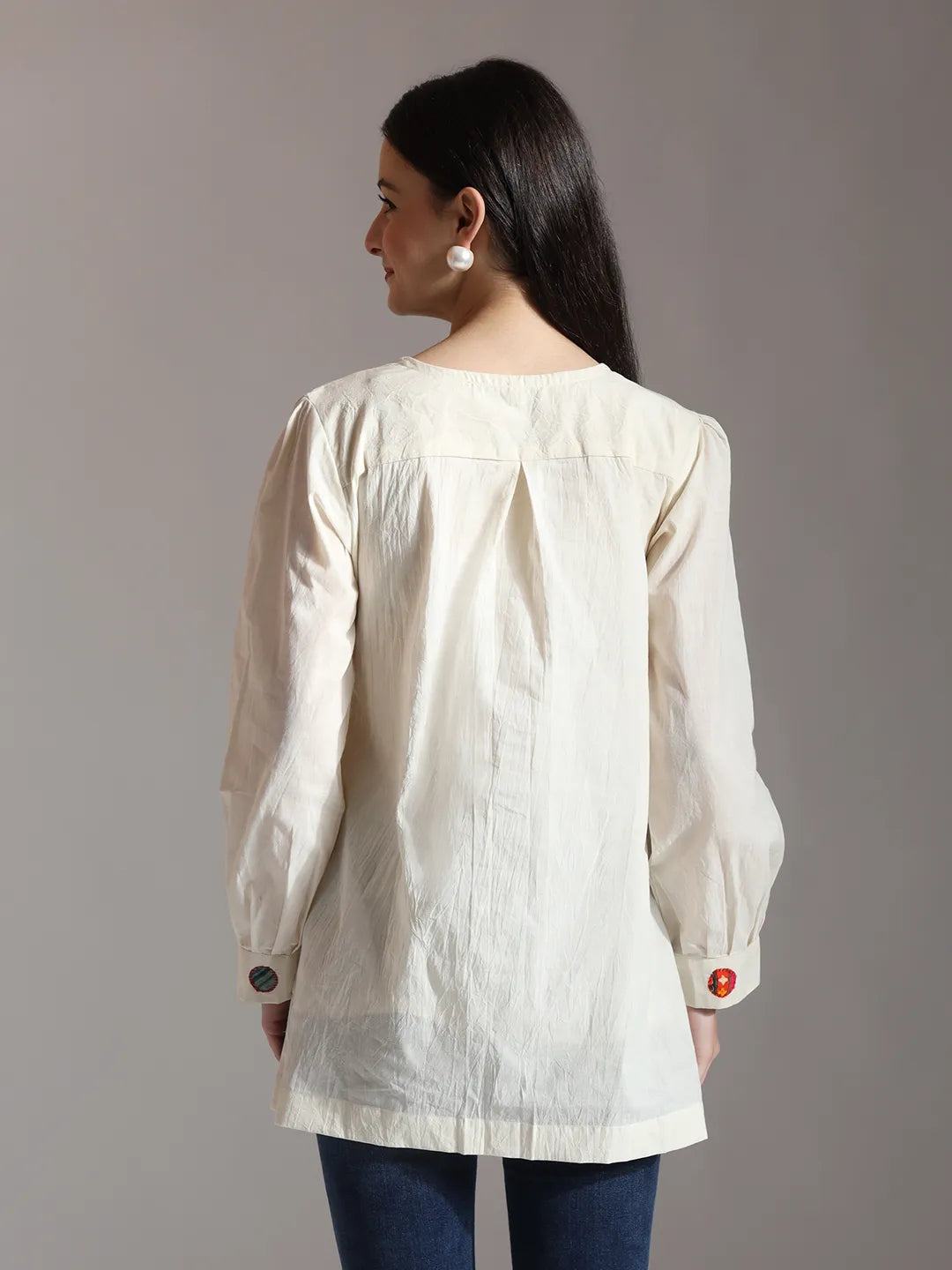 Yufta White Pure Cotton Applique Work Top