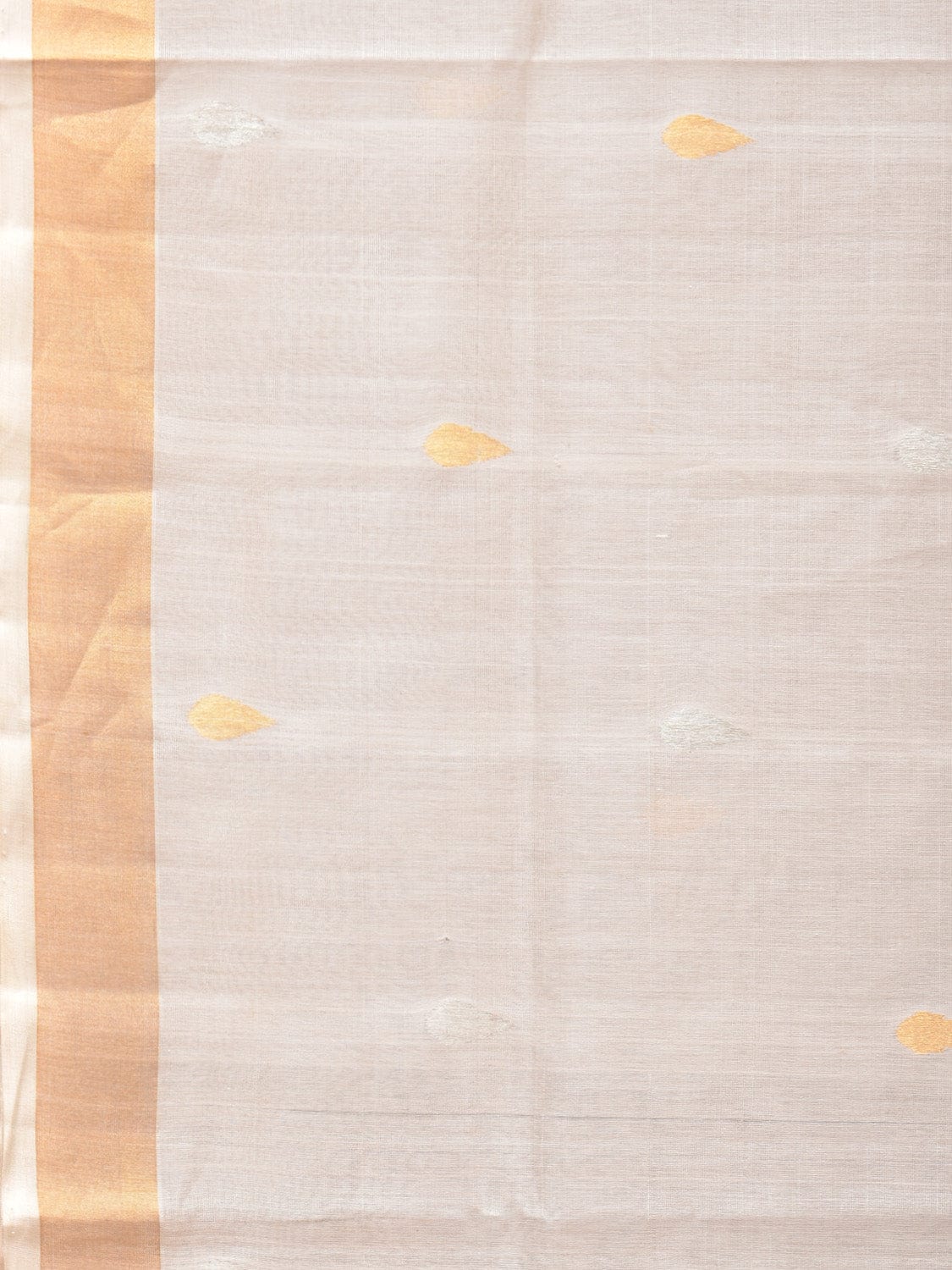 White Uppada Cotton Silk Handloom Saree with Hamsa Pallu Design - Global Threads