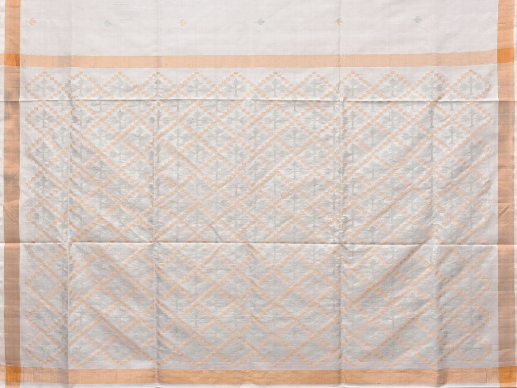 White Uppada Silk Handloom Saree with Jamdani Pallu Design - Global Threads