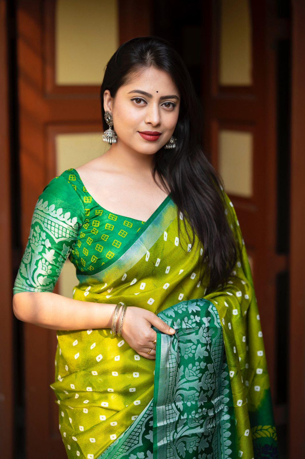 Green Jute Silk Printed Saree with Unstitched Blouse - Hiral Fashion