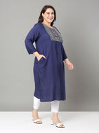 Sztori Plus Size Floral Yoke Design Sequinned Straight Kurta