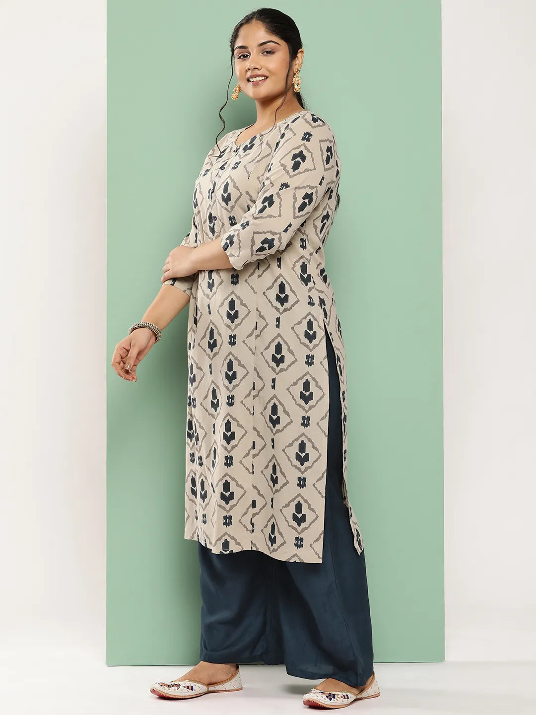 Yufta Beige & Navy Blue Printed Pure Cotton Plus Size Kurta