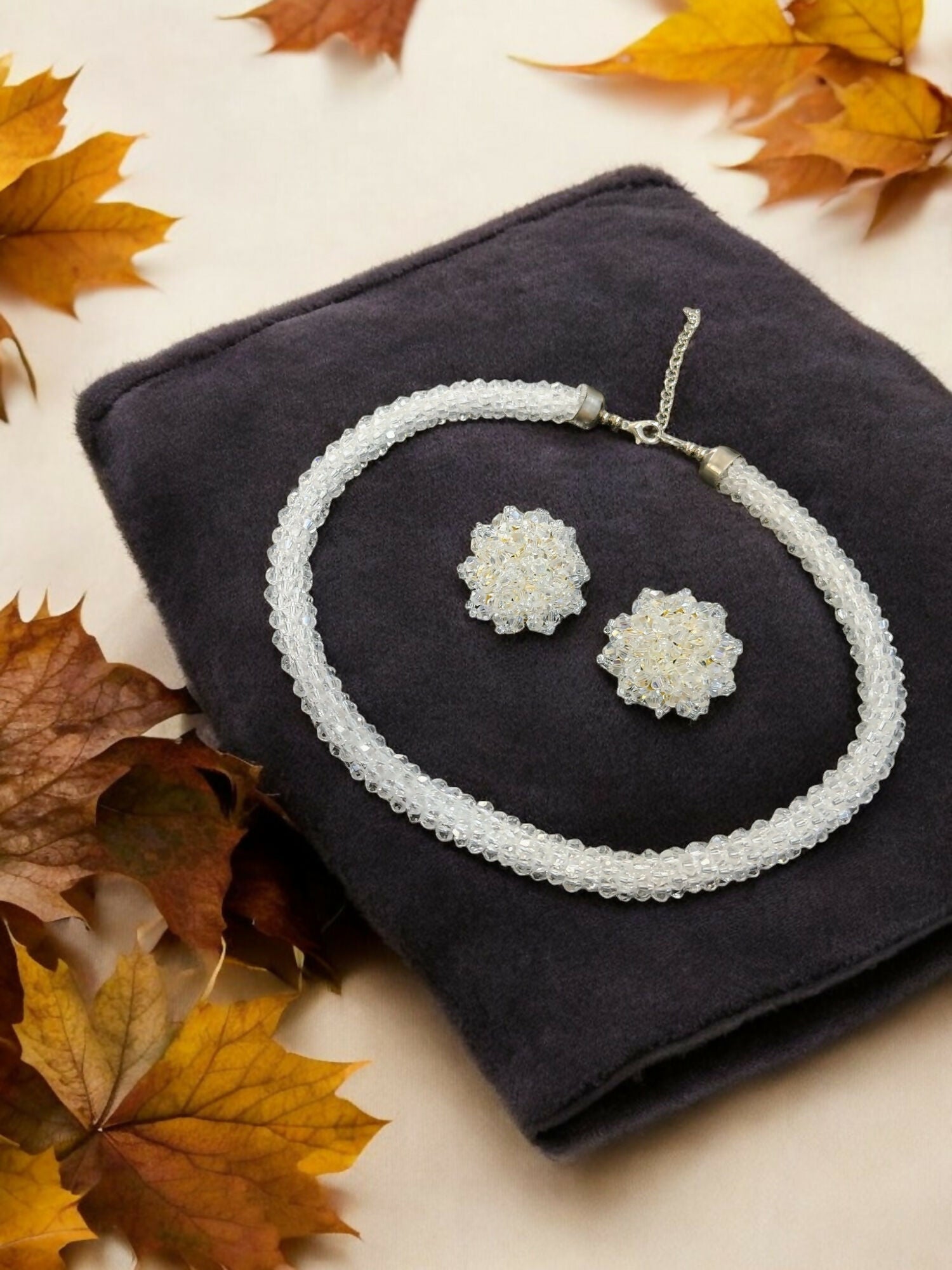 Inhanns Noor-E-Jalwa – Handmade Crystal Bead Necklace / Necklace With Earrings -Adjustable - White