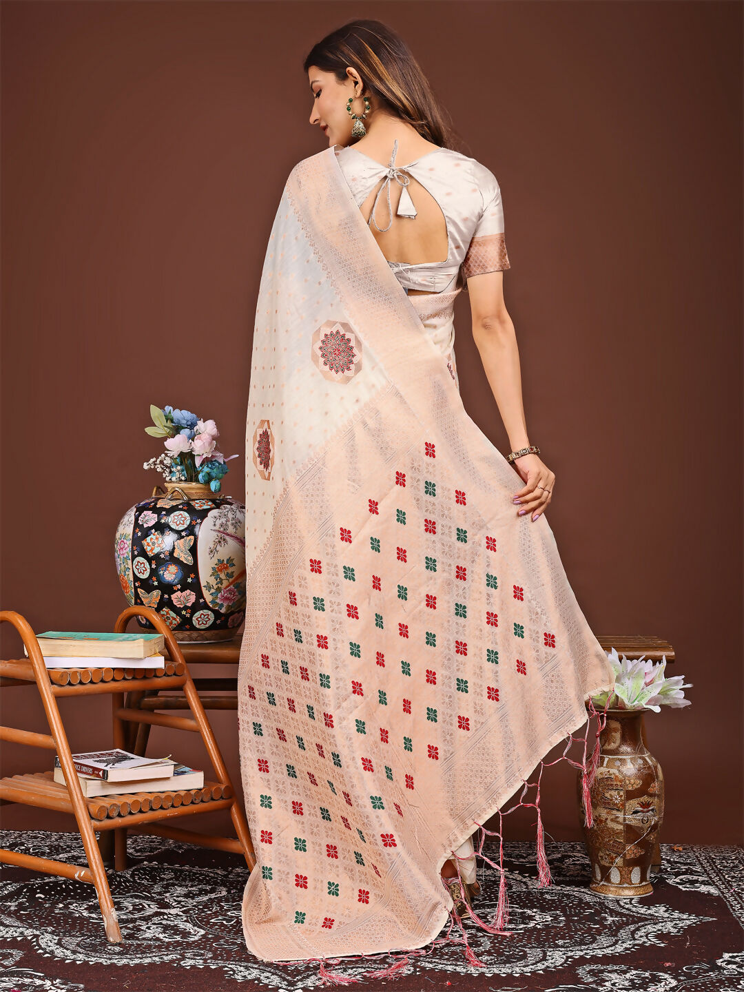 Shree Shyam Fashion Neerja White Linen Cotton Saree