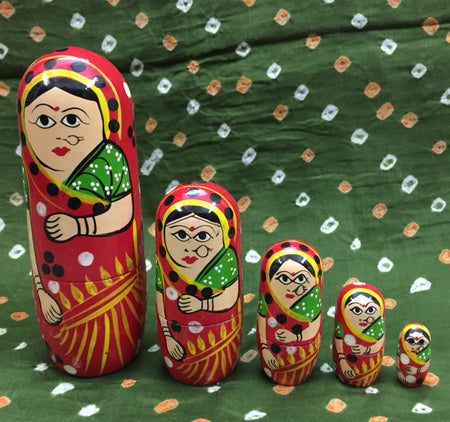 Elite Trading Wooden Indian Nesting Doll Set for Girls (5 Dolls)