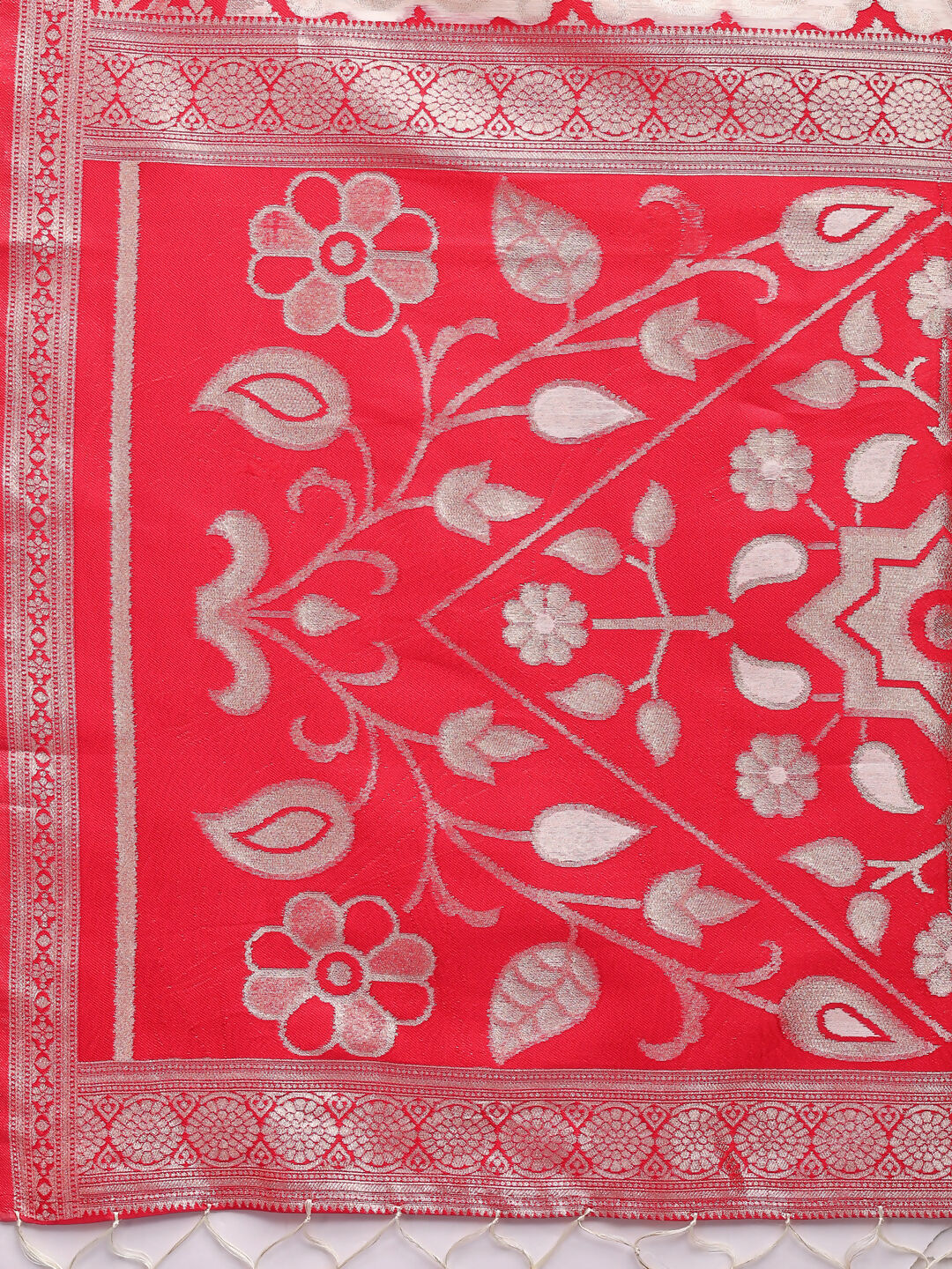 Shree Shyam Fashion Devistuti Red White Linen Cotton Saree