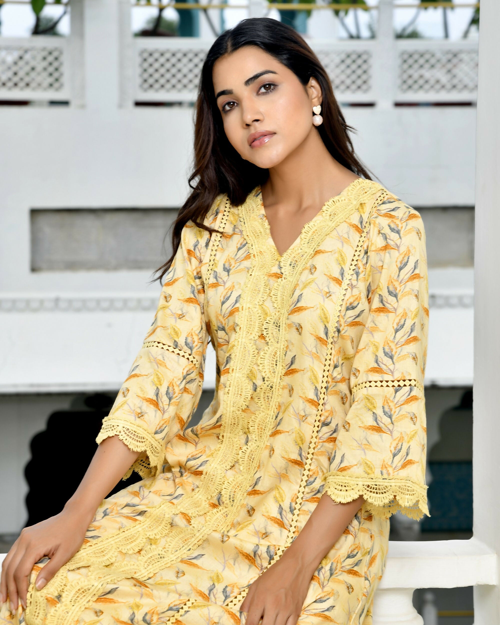 Vaasva Women's Yellow Cotton Printed Kurta Pant Set