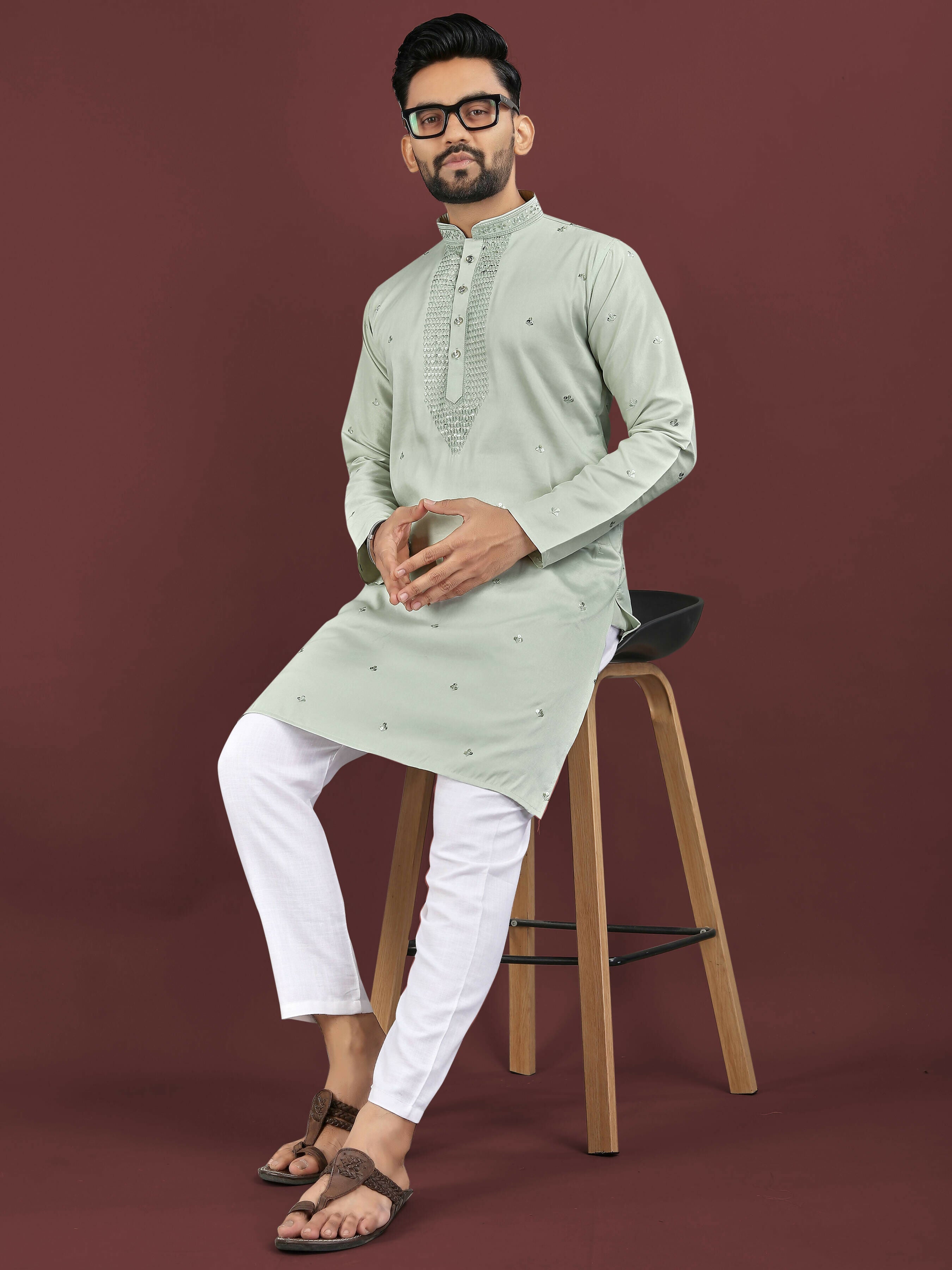 Anaita Green Embroidered Silk Straight Kurta