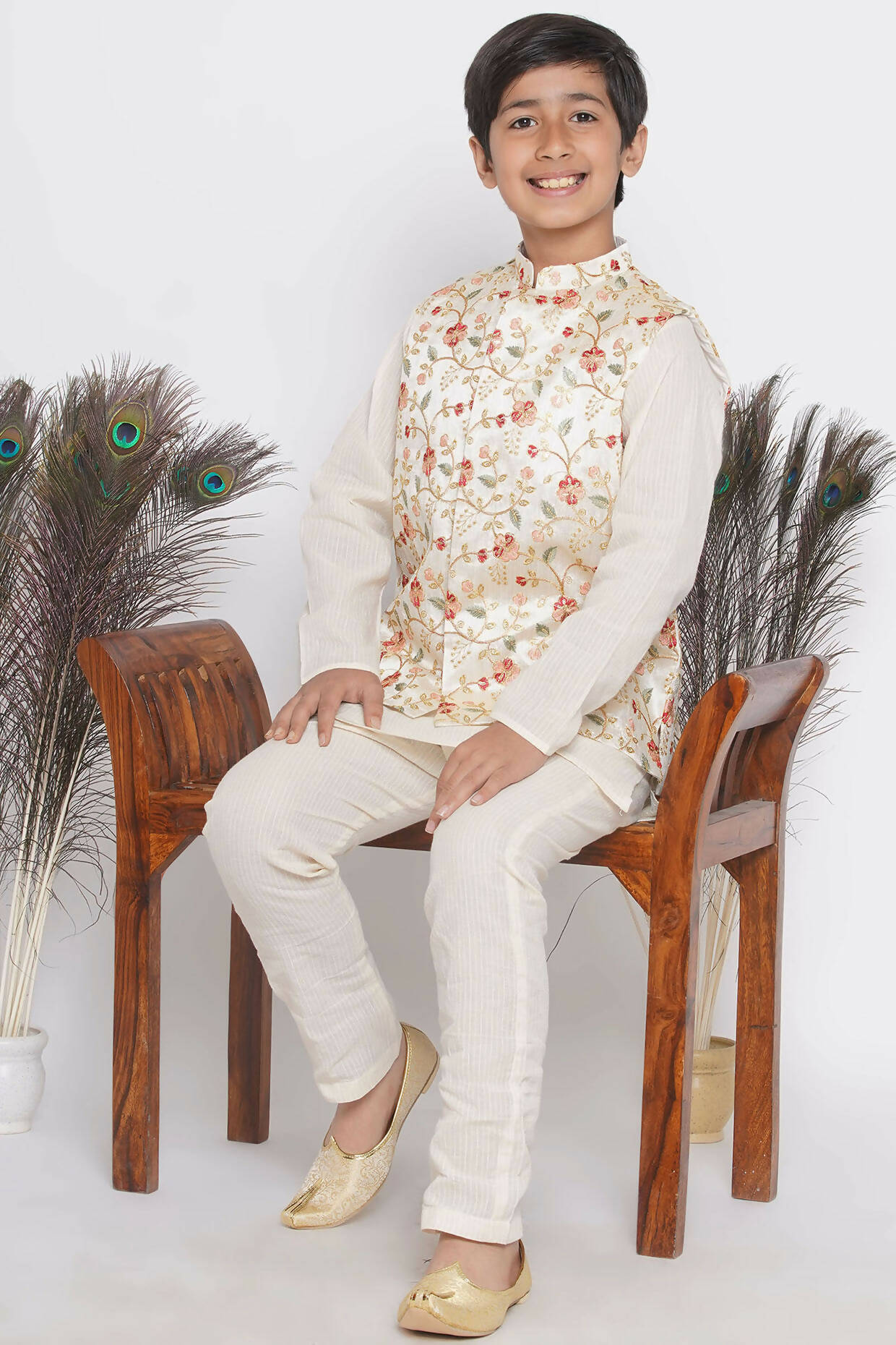 Little Bansi Banarsi Floral Embroidery Jacket with Cotton Kantha kurta and Kantha Pyjama - Cream