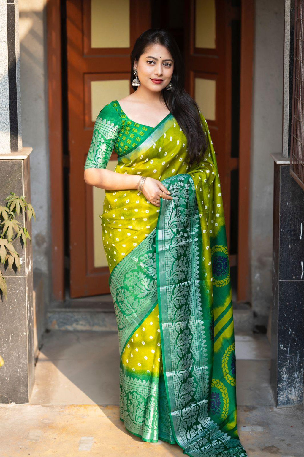 Green Jute Silk Printed Saree with Unstitched Blouse - Hiral Fashion