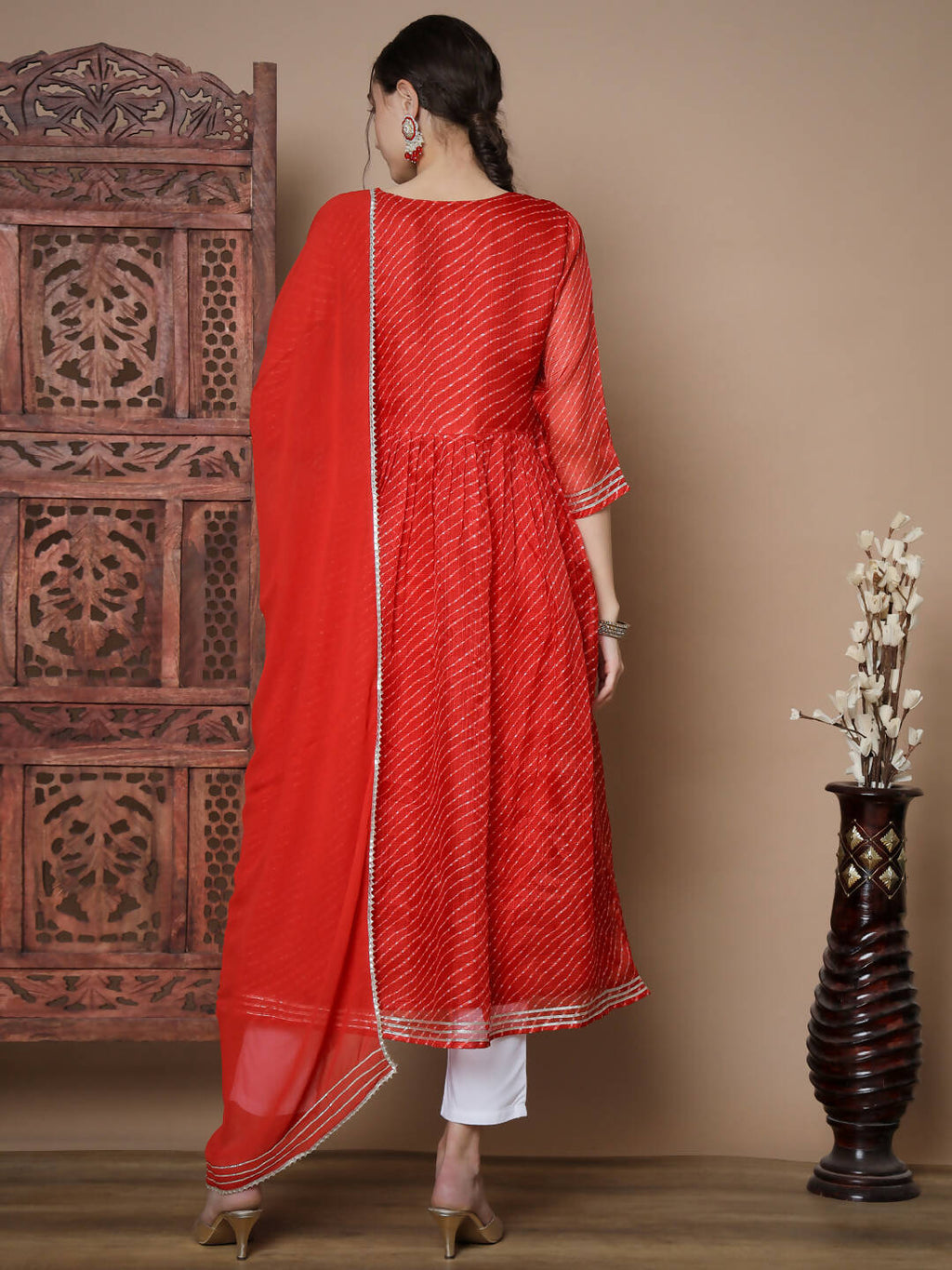 Myshka Women's Red Anarkali Kurta & With Dupatta