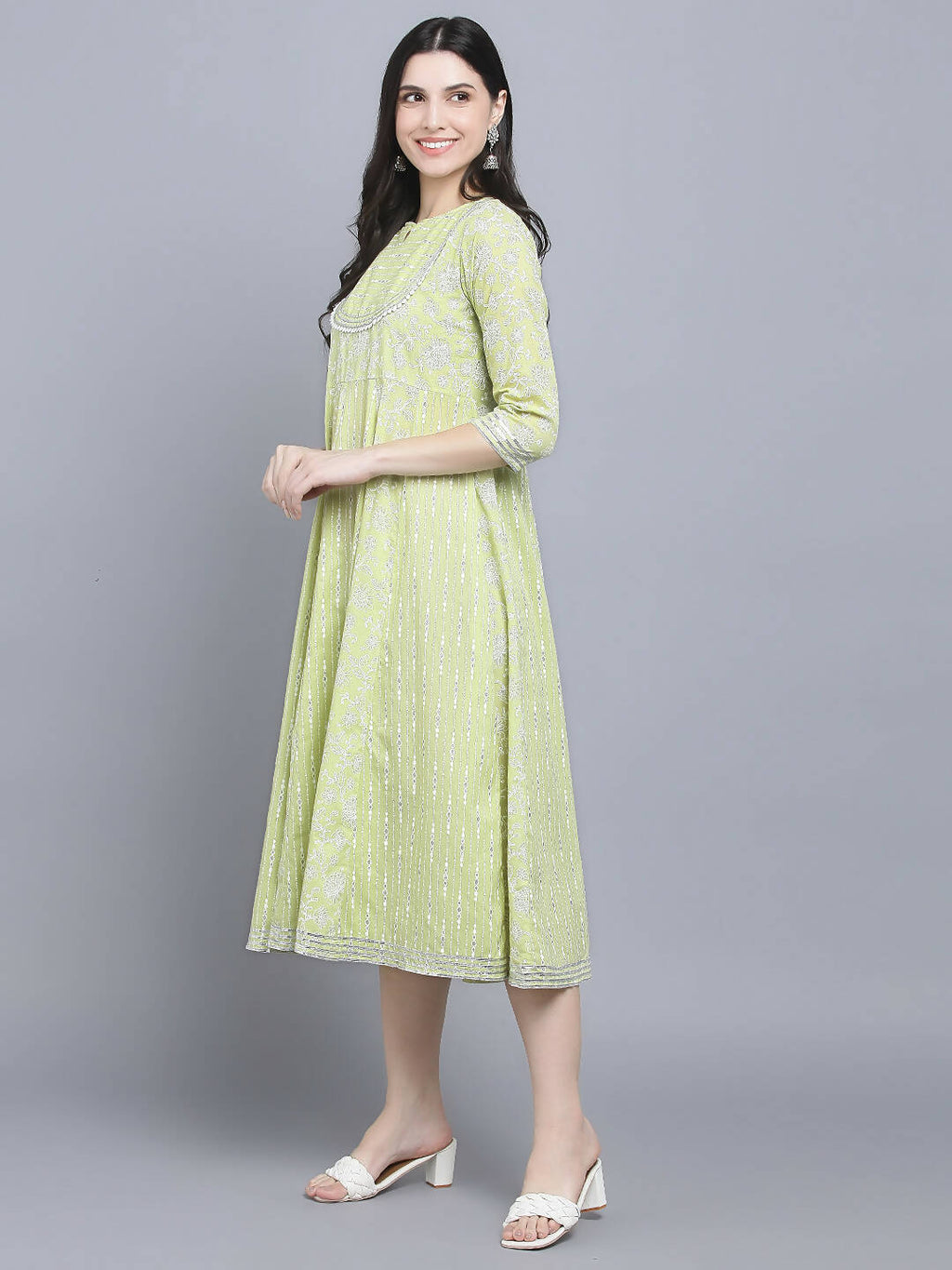 Myshka Women's Green Ethnic Motifs A-Line Midi Dress - Distacart