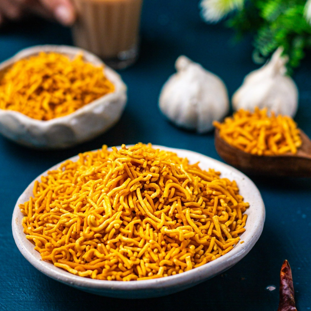 Patilkaki Garlic Sev - Distacart