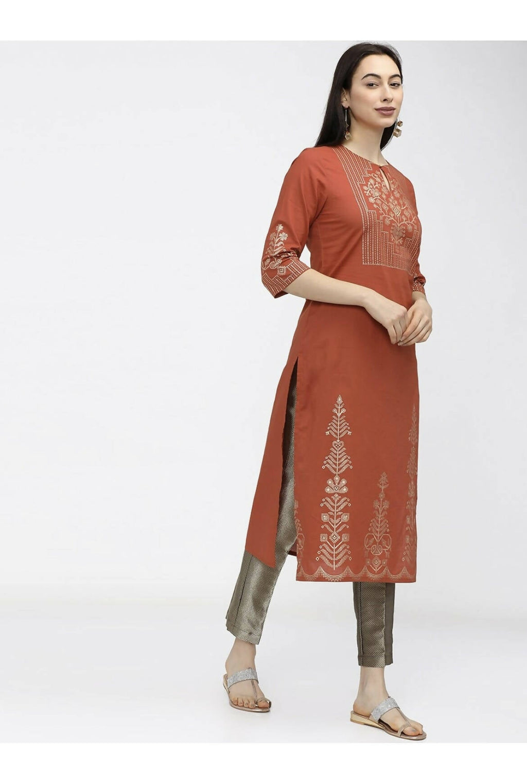 Cheera Embellished Daily Wear Cotton Blend Kurta - Brown