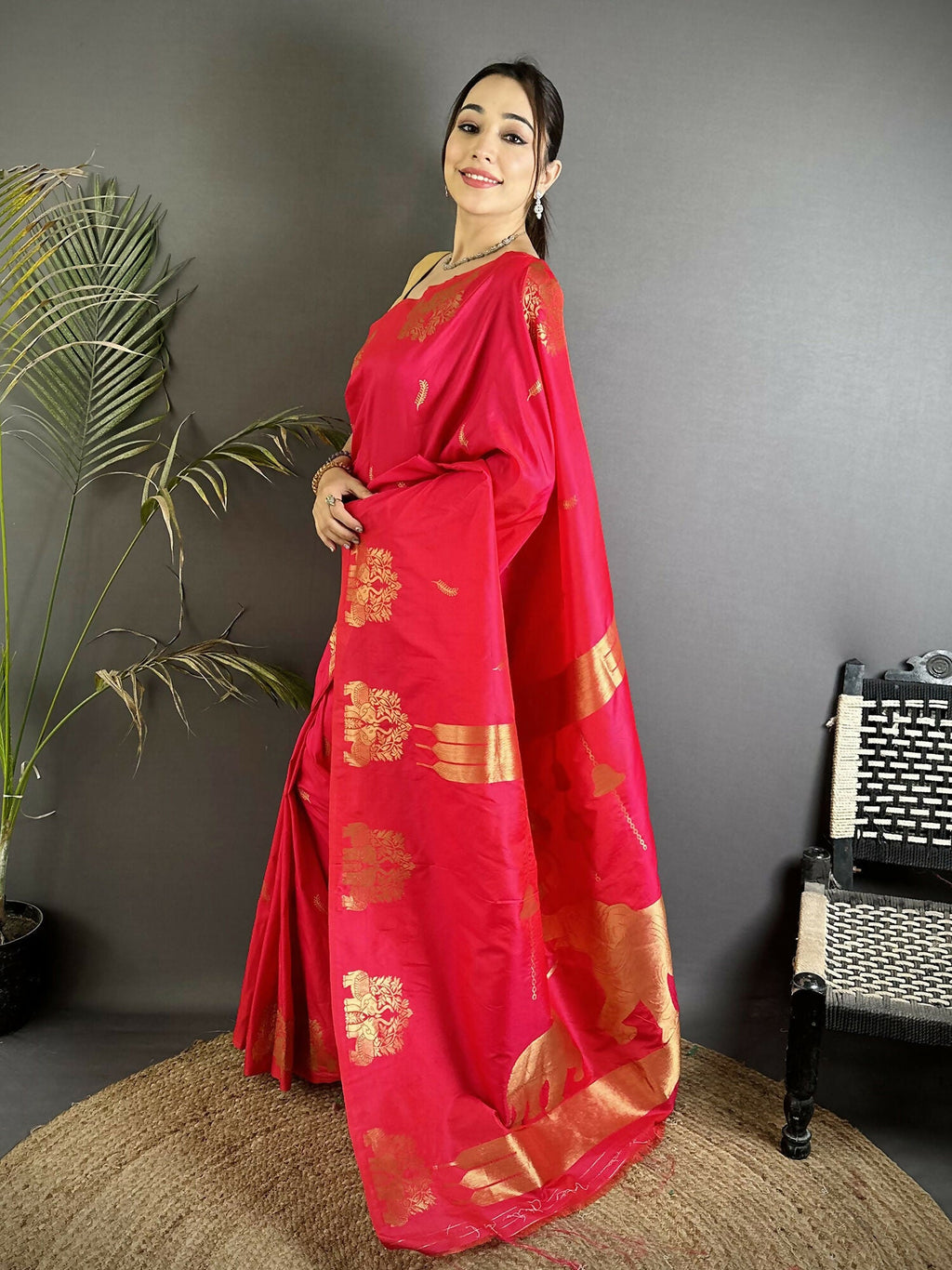 Joban Fashion Crimson Red Motifs Zari Weaving Soft Silk Banarasi Saree