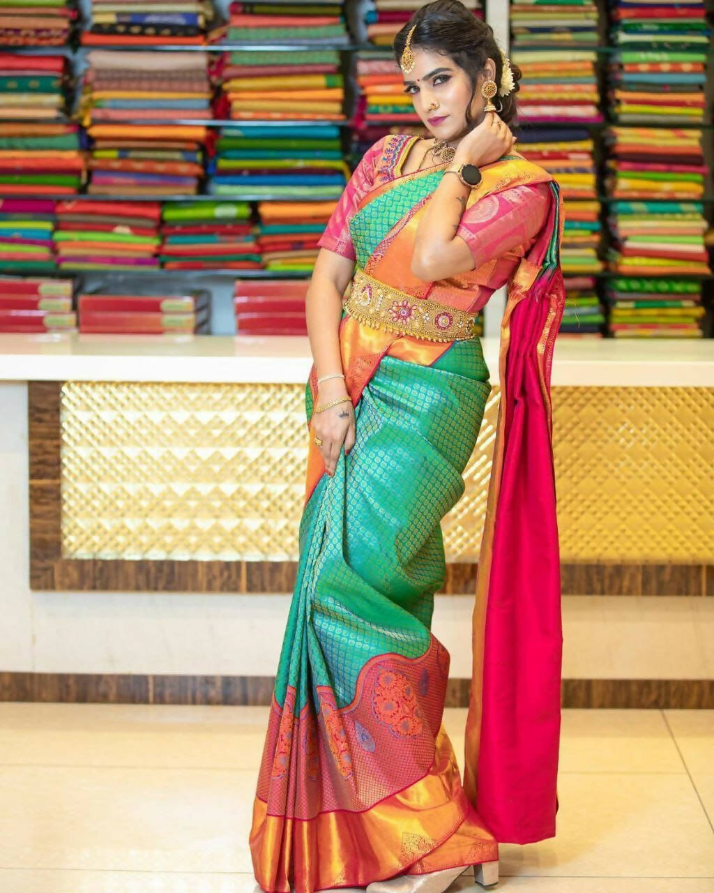 DEIANA'S Beautiful Designer Golden zari Soft Lichi Silk Saree - Bluue