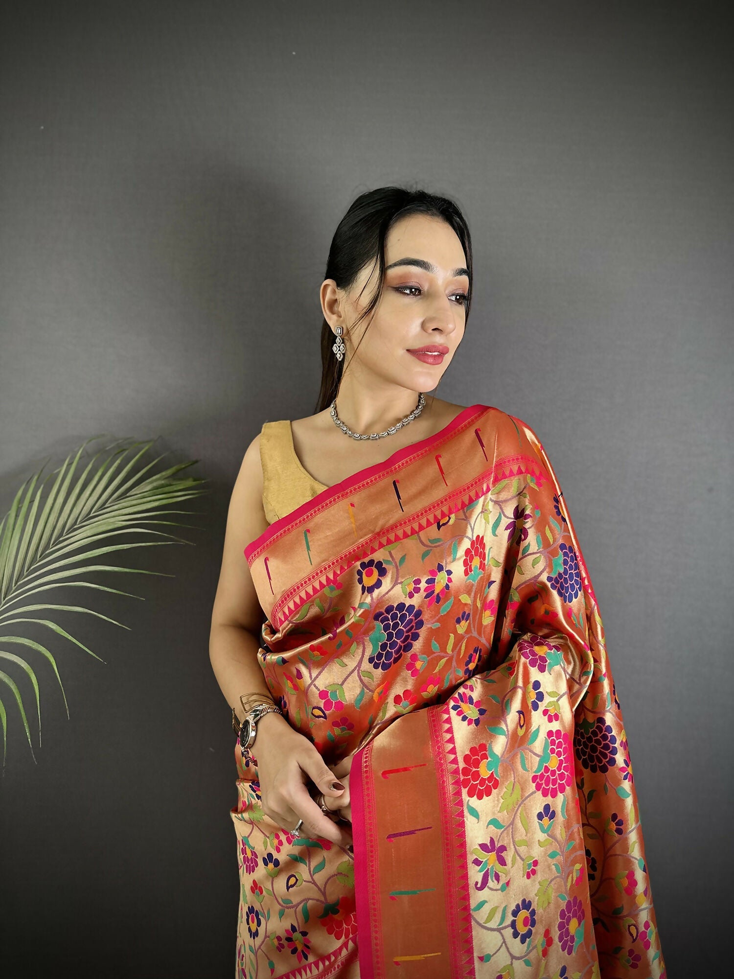 Joban Fashion Golden-Orange Intricate Floral & Leaf Soft Silk Paithani Saree - Distacart