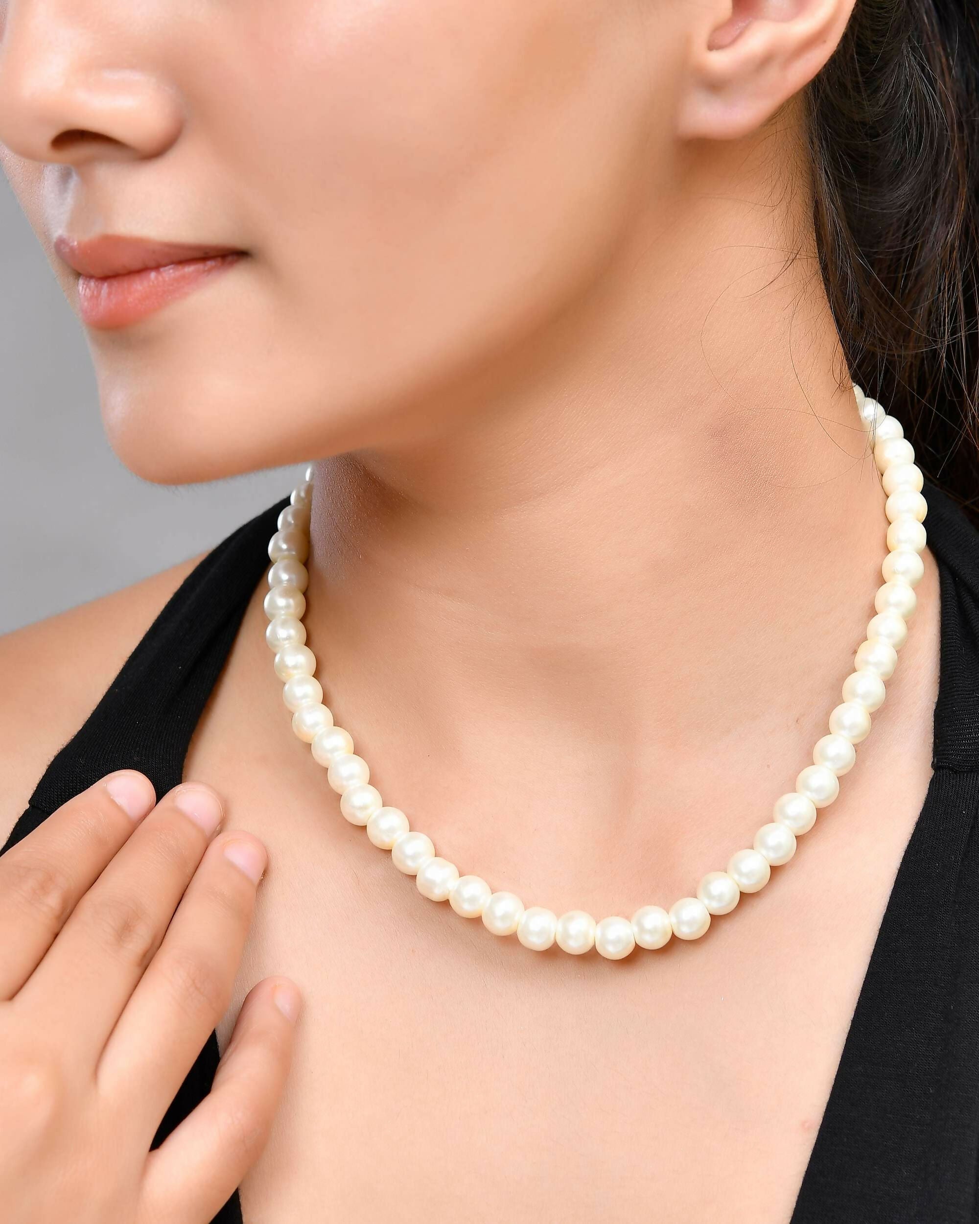 VOJ Pearl Beaded Necklace