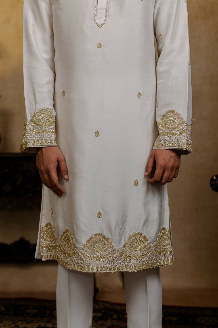 Falling Raw Silk White Mandala Kurta Set By Hilo Design